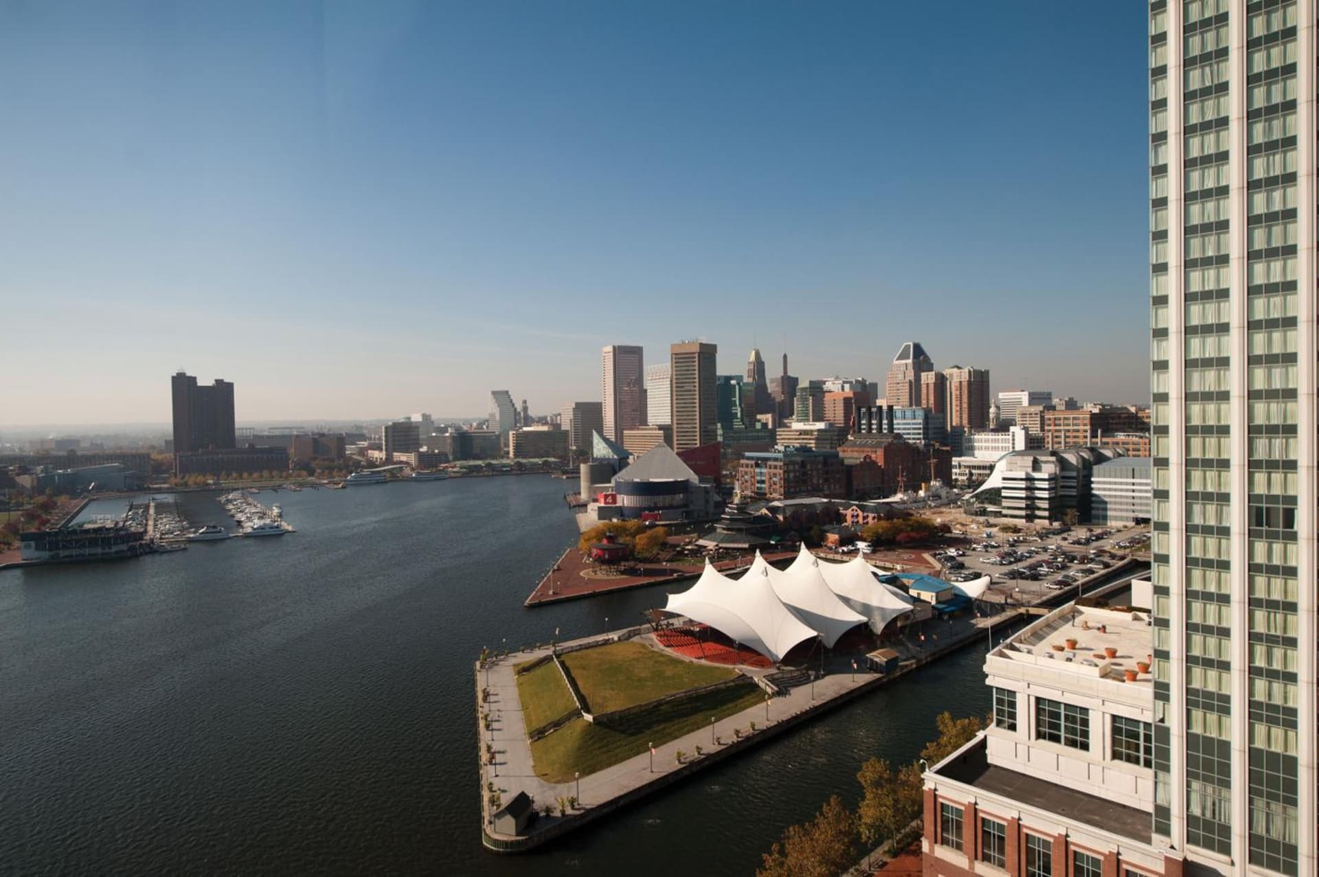 Four Seasons Baltimore gallery photo in Baltimore, MD — image 46
