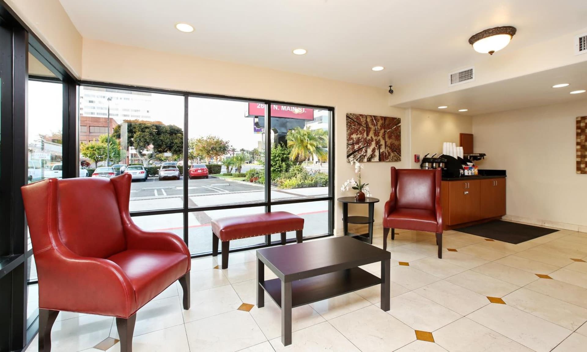 Red Roof Inn Santa Ana gallery photo in Santa Ana, CA — image 12
