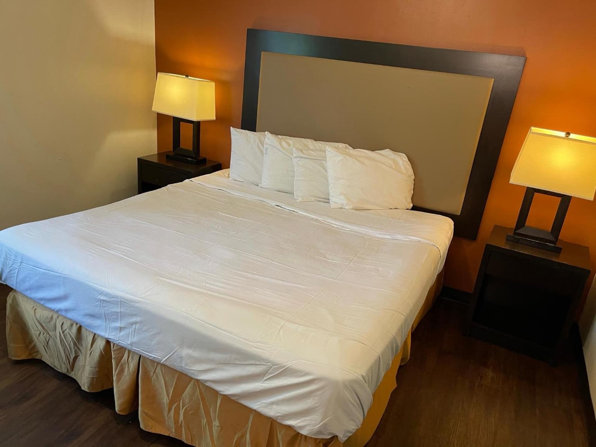 Tourist Inn interior in Absecon, NJ — gallery photo 2