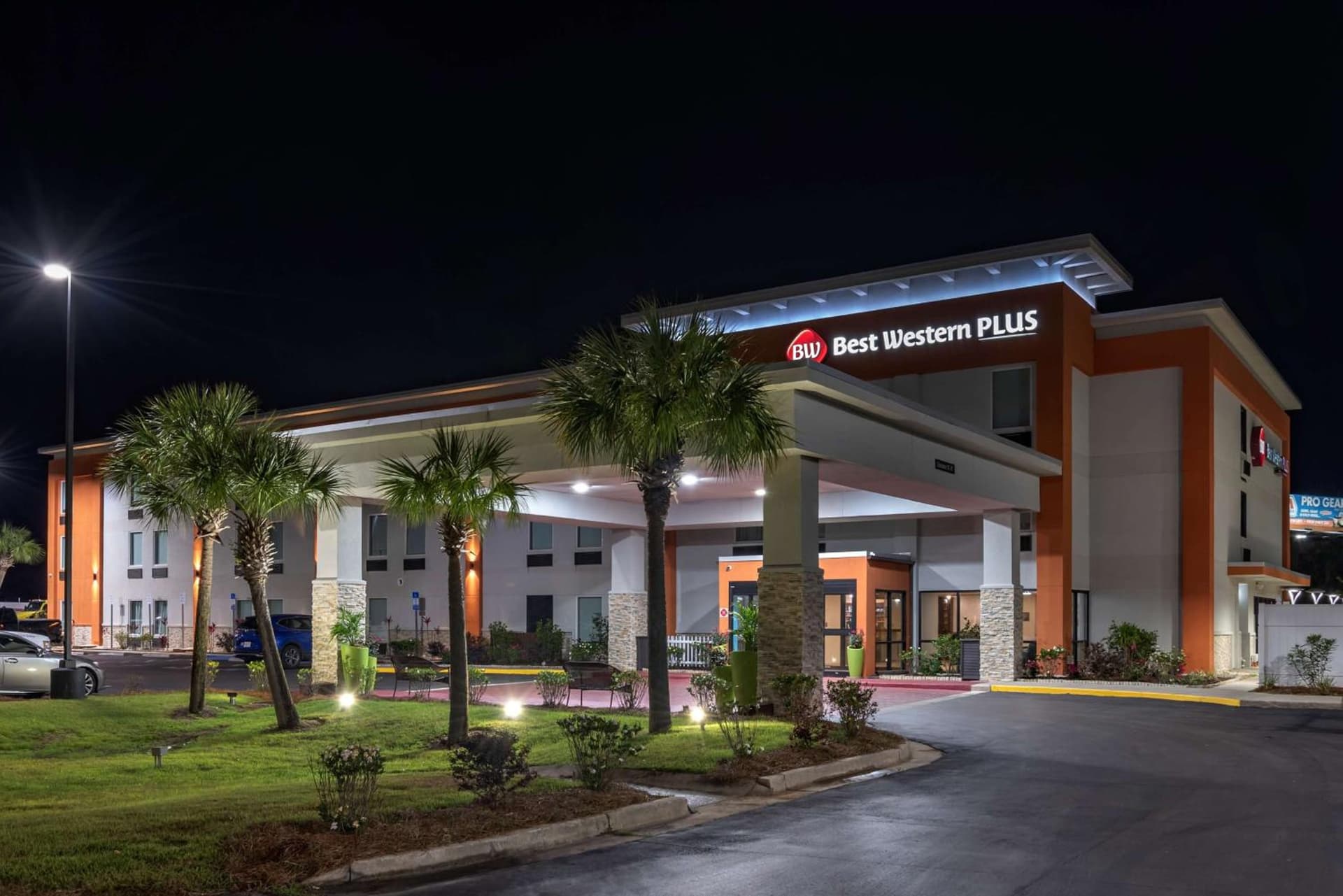 Best Western Plus Panama City Hotel gallery photo in Panama City, FL — image 12