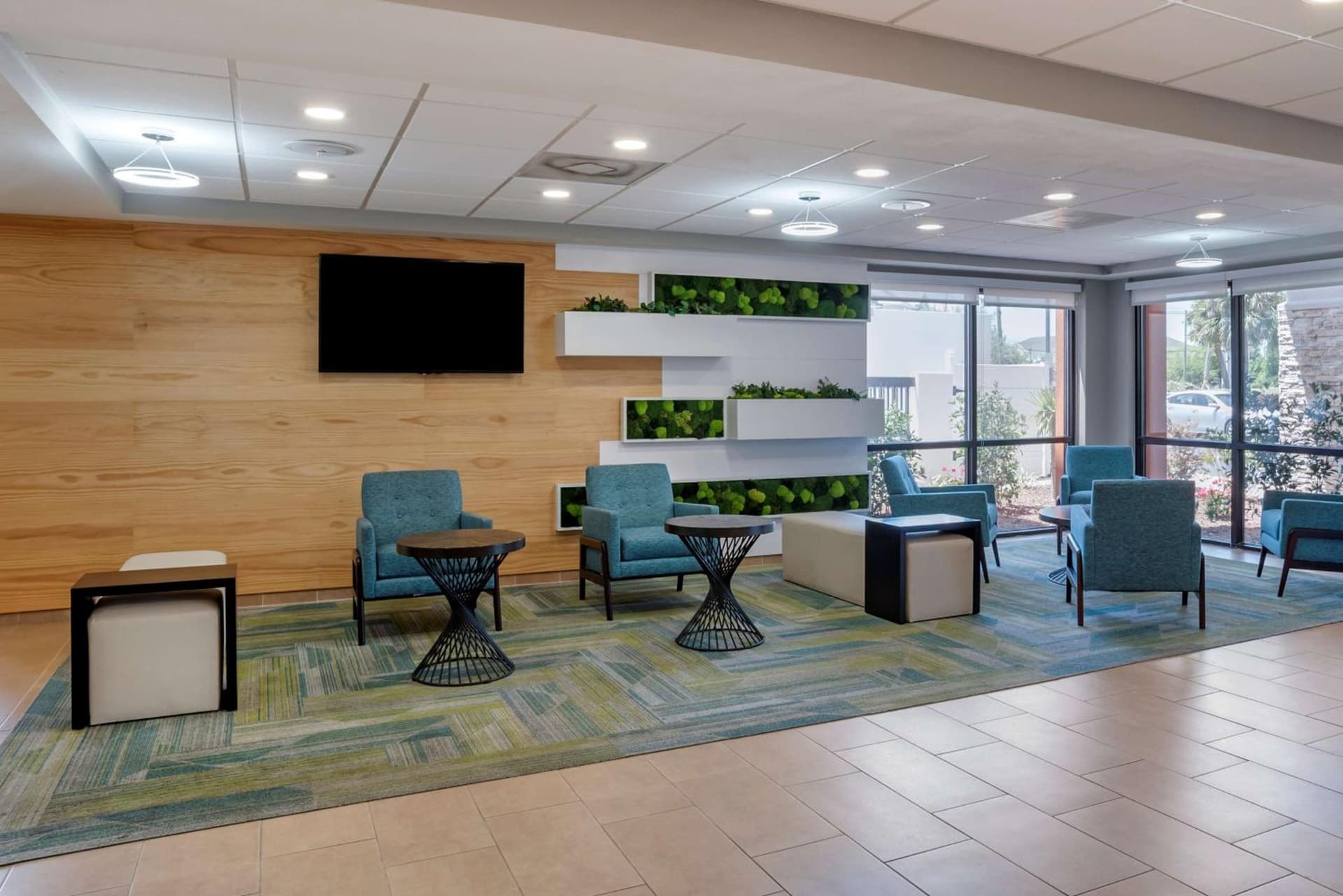 Best Western Plus Panama City Hotel gallery photo in Panama City, FL — image 4