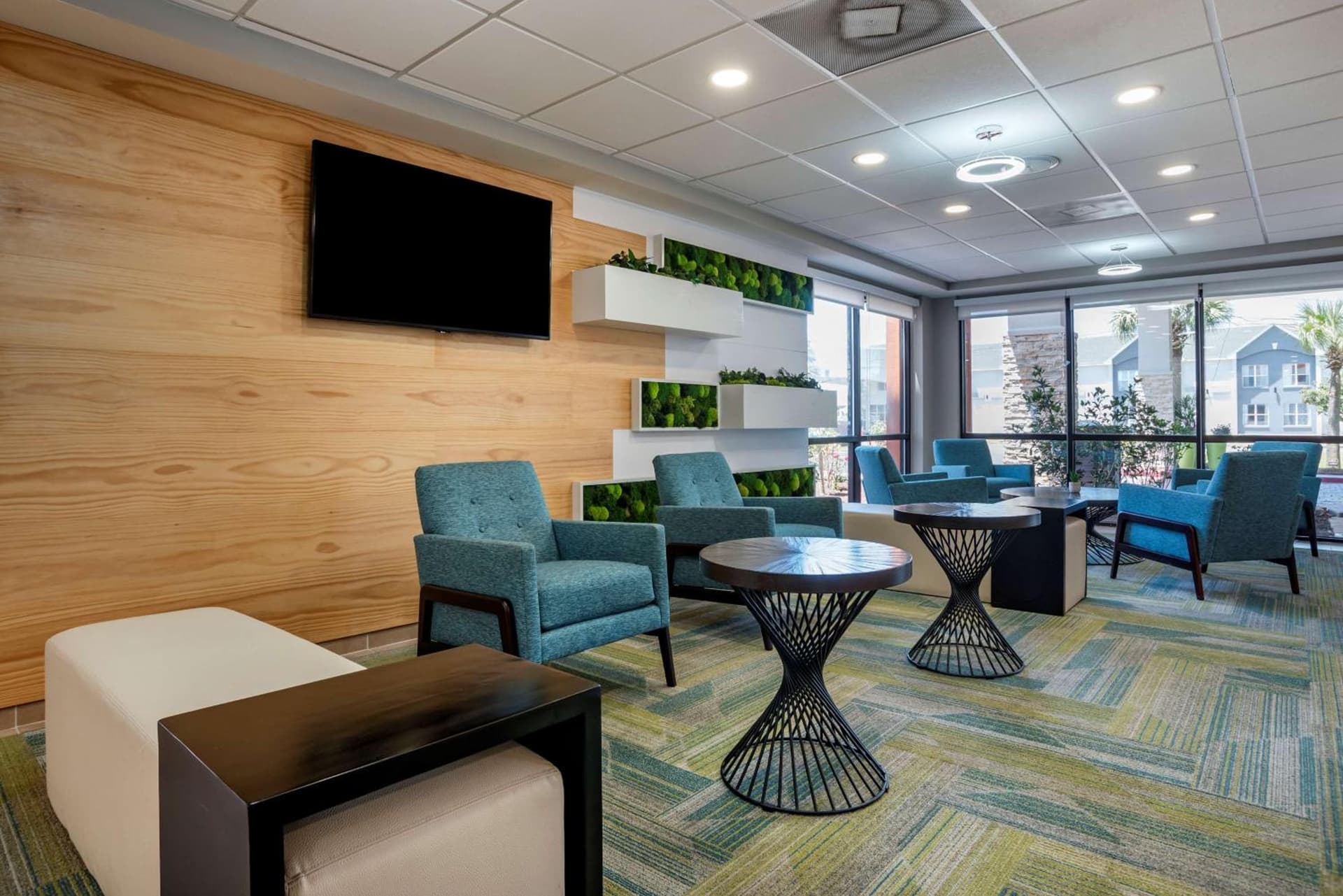 Best Western Plus Panama City Hotel gallery photo in Panama City, FL — image 27