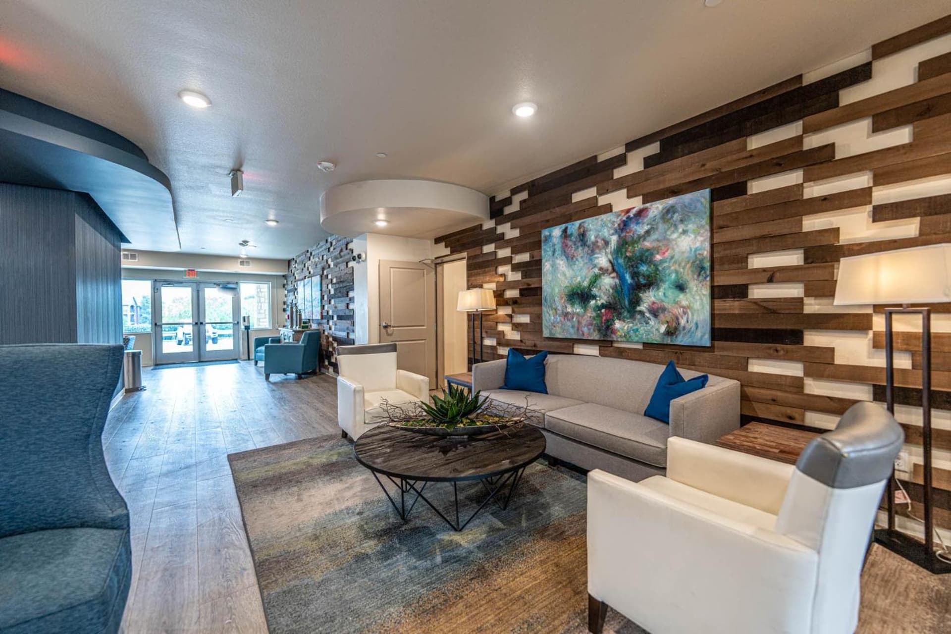Soka Suites Dallas - Las Colinas gallery photo in Irving, TX — image 7