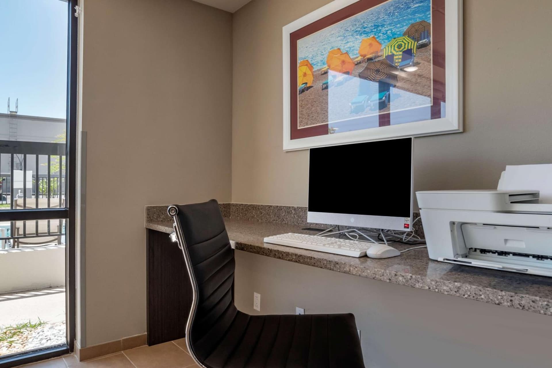 Best Western Plus Panama City Hotel property views in Panama City, FL — gallery photo 3