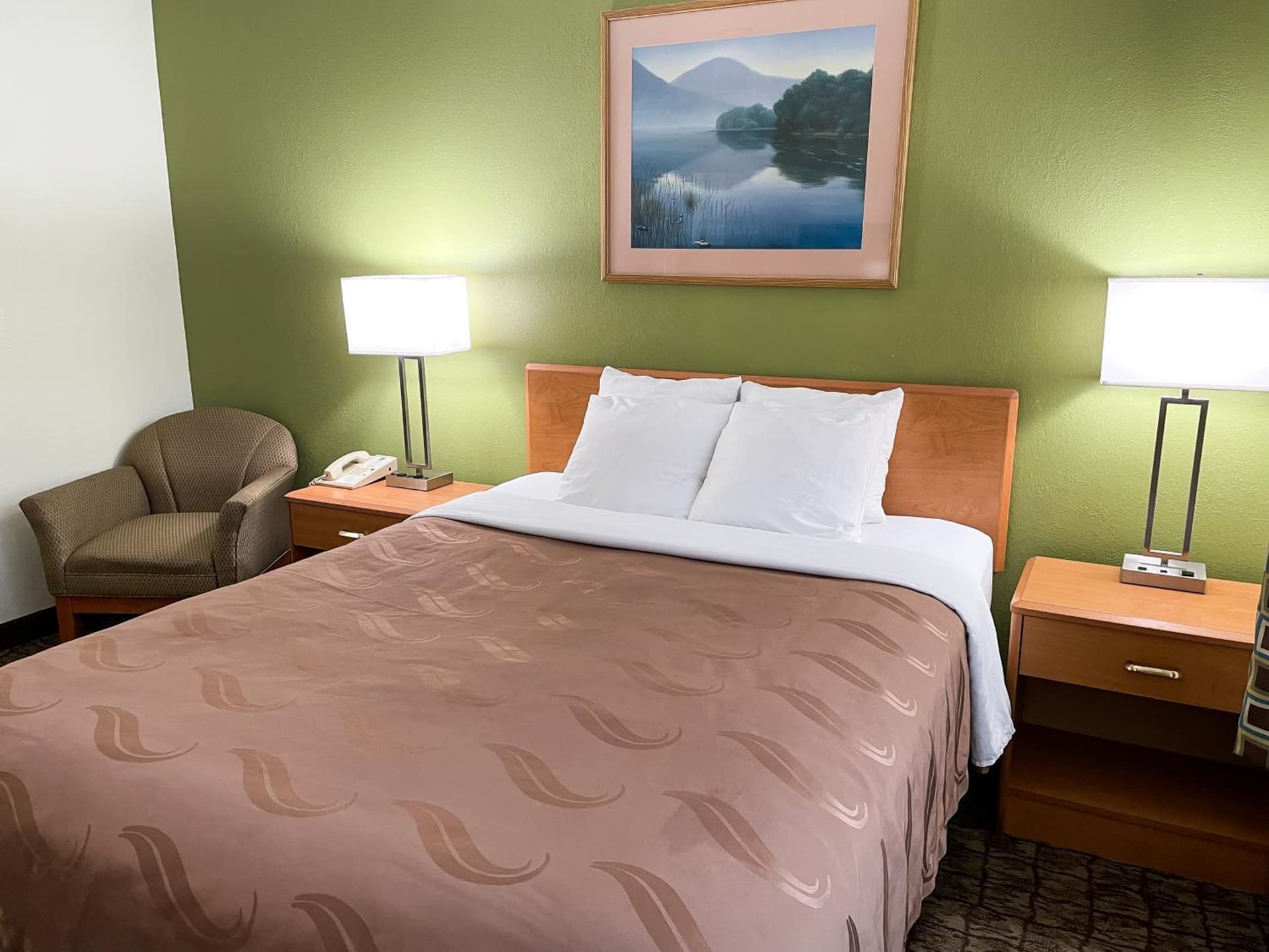 Hudson Inn & Suites gallery photo in Hudson, WI — image 10