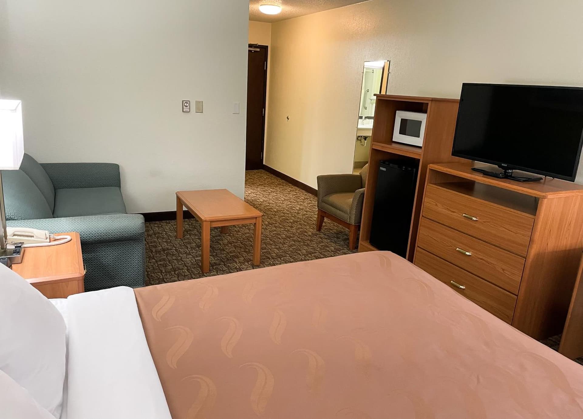 Hudson Inn & Suites gallery photo in Hudson, WI — image 14