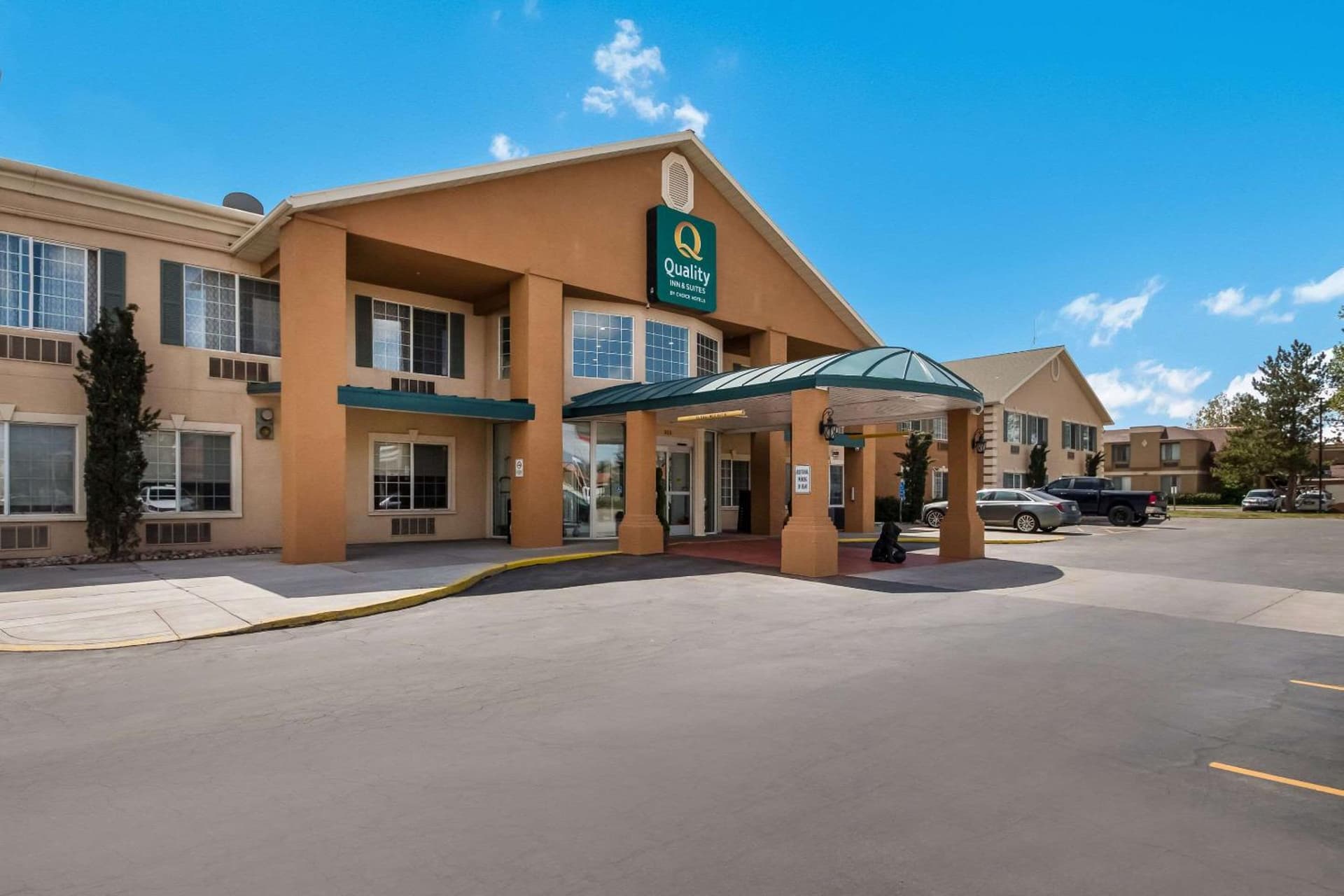 Quality Inn & Suites Salt Lake City Airport West interior in Salt Lake City, UT — gallery photo 2