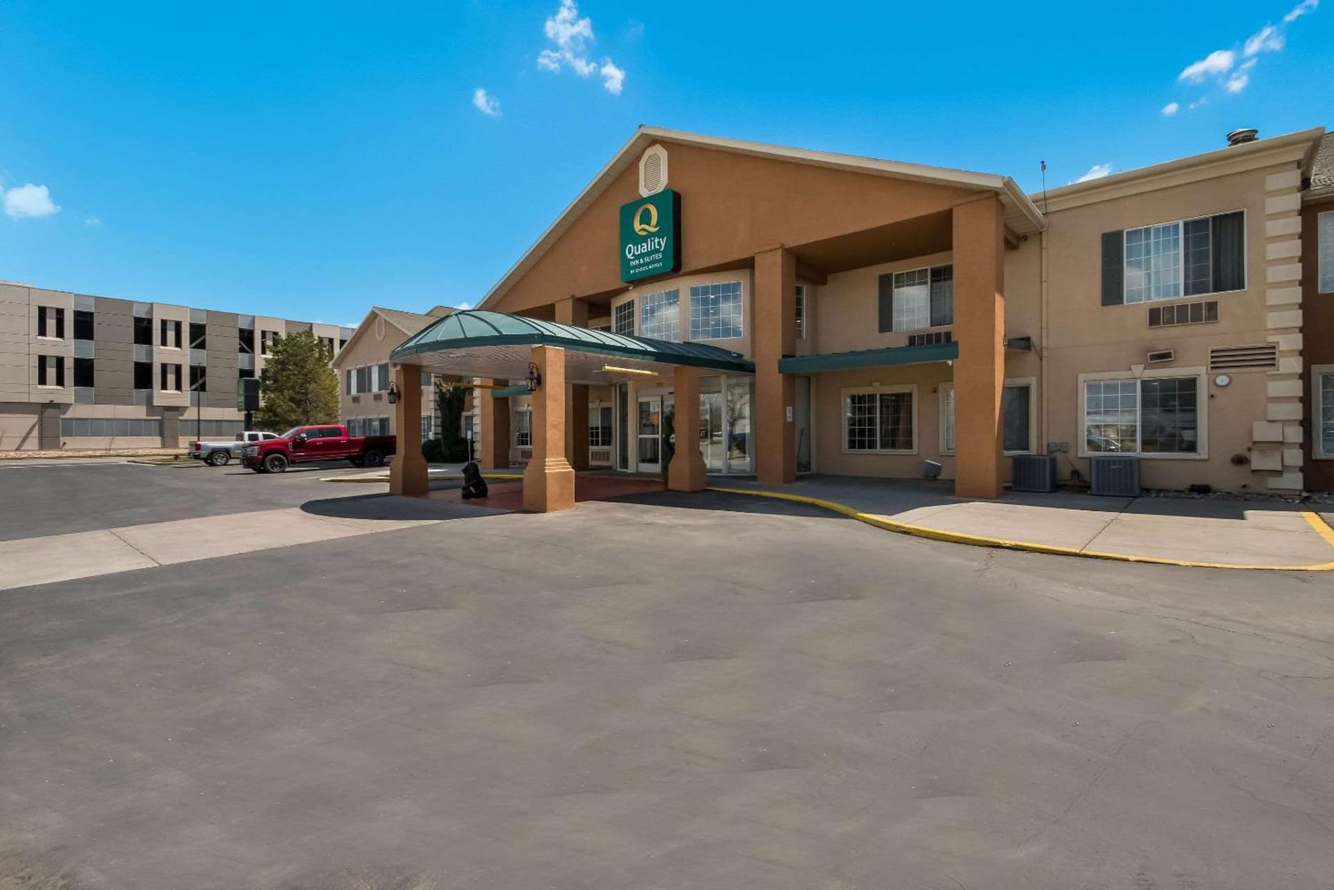 Quality Inn & Suites Salt Lake City Airport West property views in Salt Lake City, UT — gallery photo 3