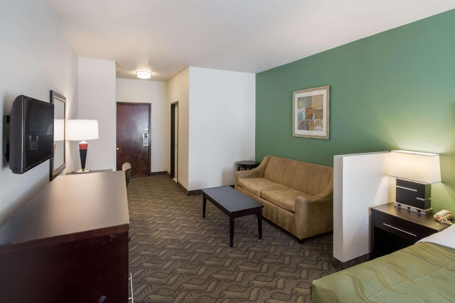 Quality Inn & Suites Salt Lake City Airport West property views in Salt Lake City, UT — gallery photo 3