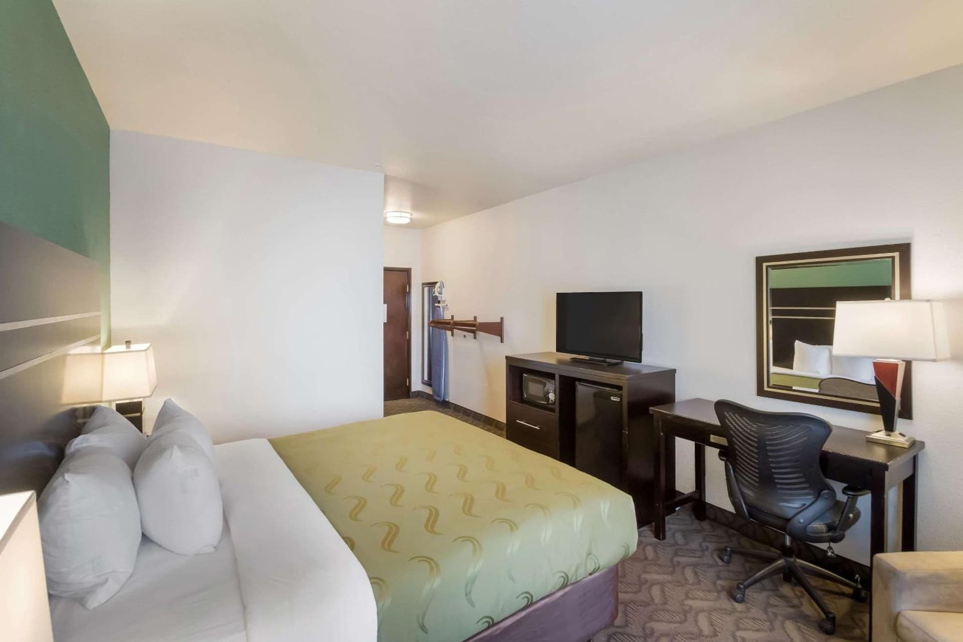 Quality Inn & Suites Salt Lake City Airport West gallery photo in Salt Lake City, UT — image 11