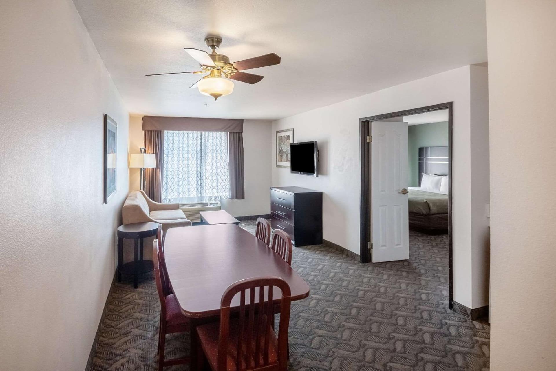 Quality Inn & Suites Salt Lake City Airport West gallery photo in Salt Lake City, UT — image 14