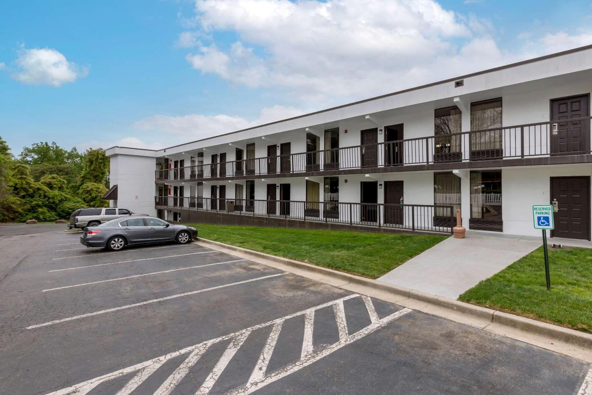 Quality Inn - Roxboro South property views in Roxboro, NC — gallery photo 3