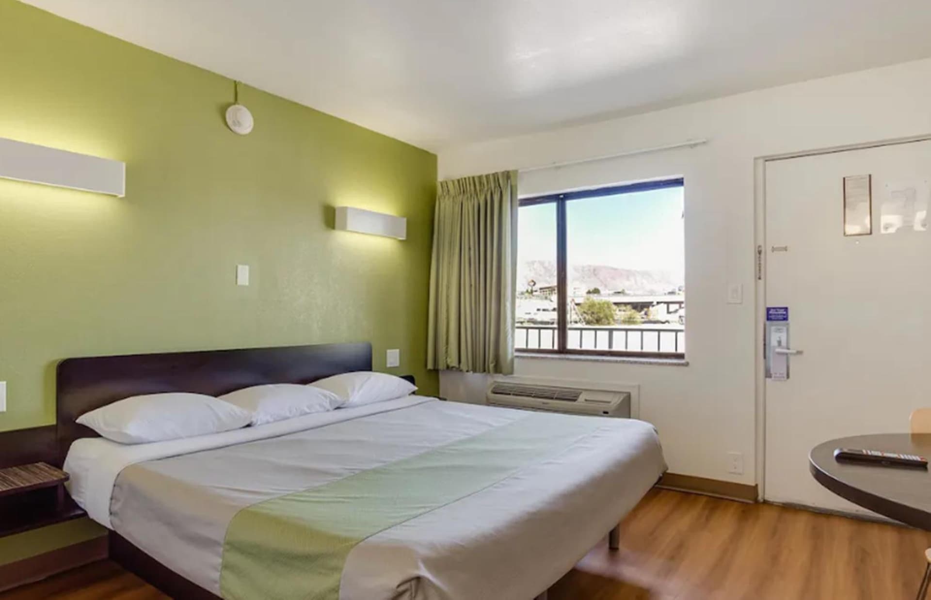Motel 6-El Paso, TX - West gallery photo in El Paso, TX — image 46