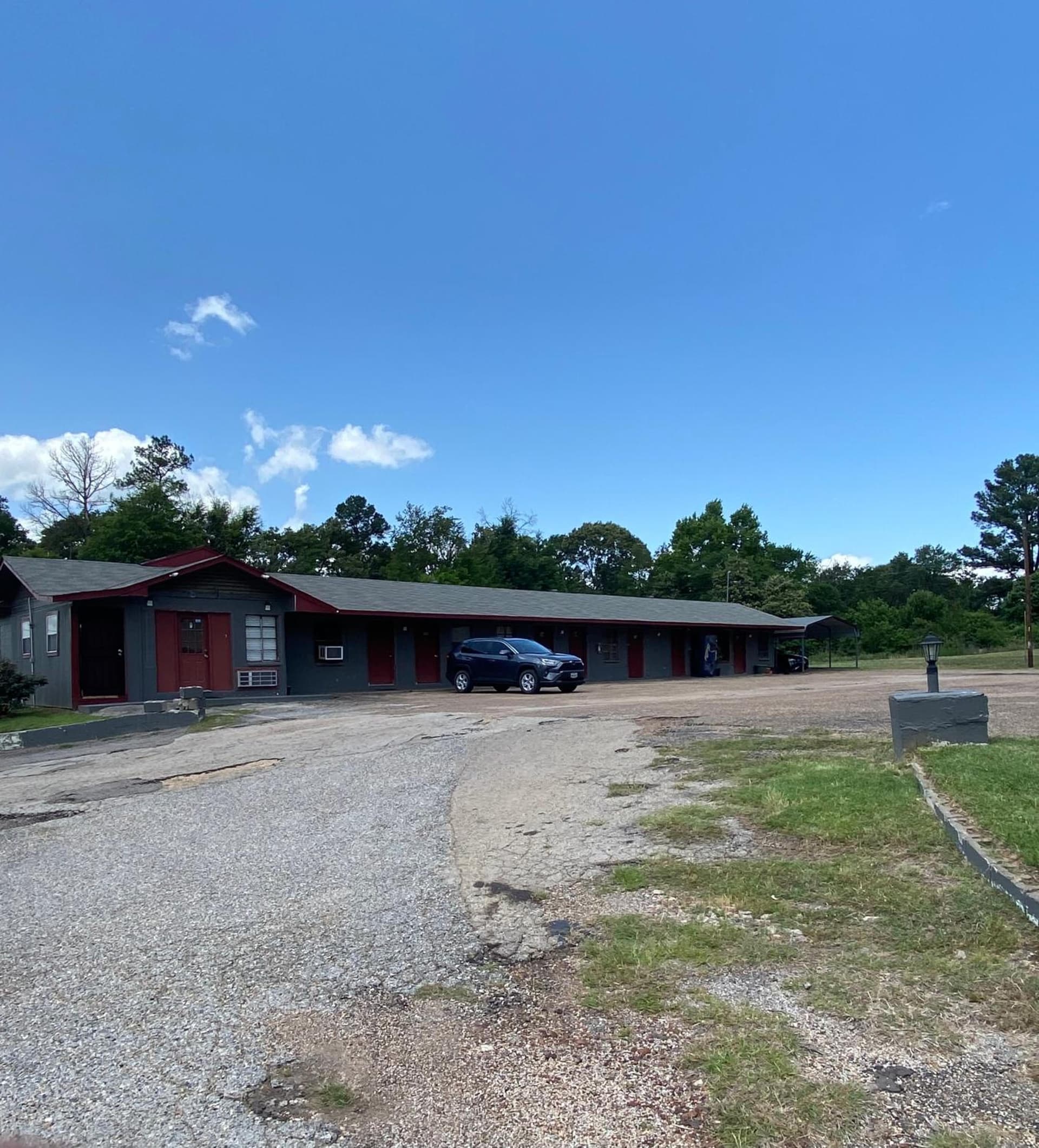Budget Inn property views in Mineola, TX — gallery photo 3