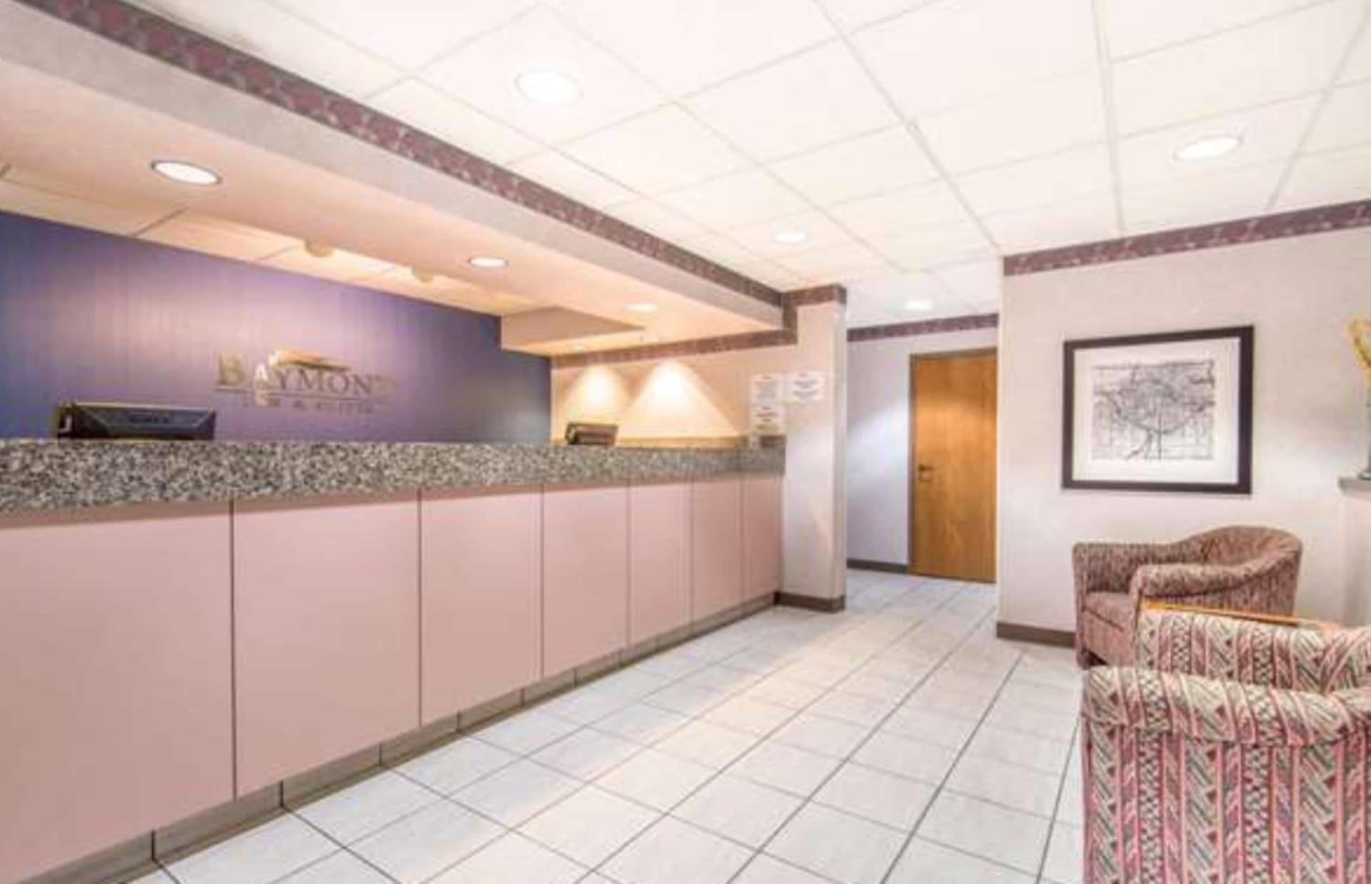 Baymont by Wyndham Topeka gallery photo in Topeka, KS — image 10