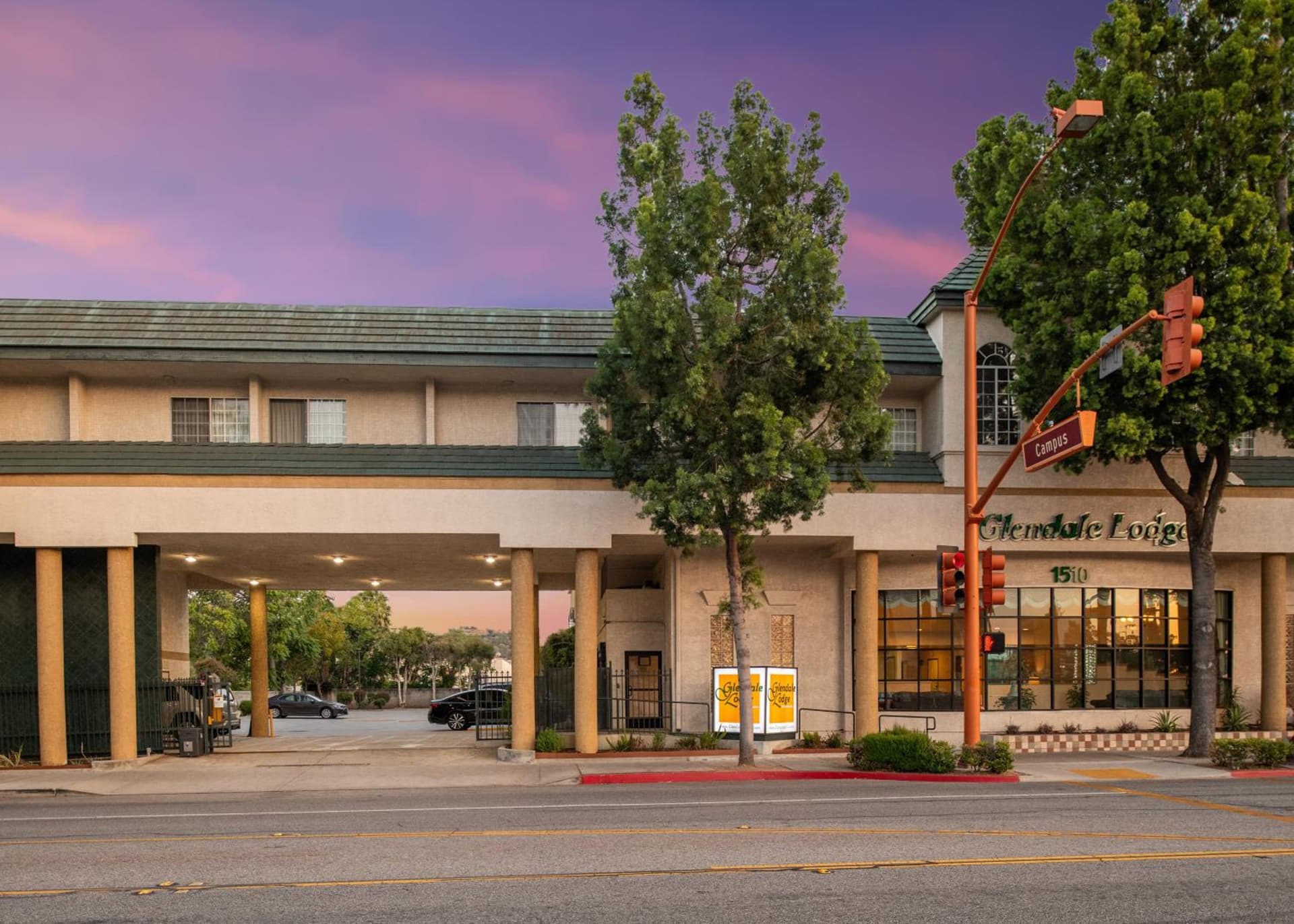 Glendale Hotel gallery photo in Glendale, CA — image 14