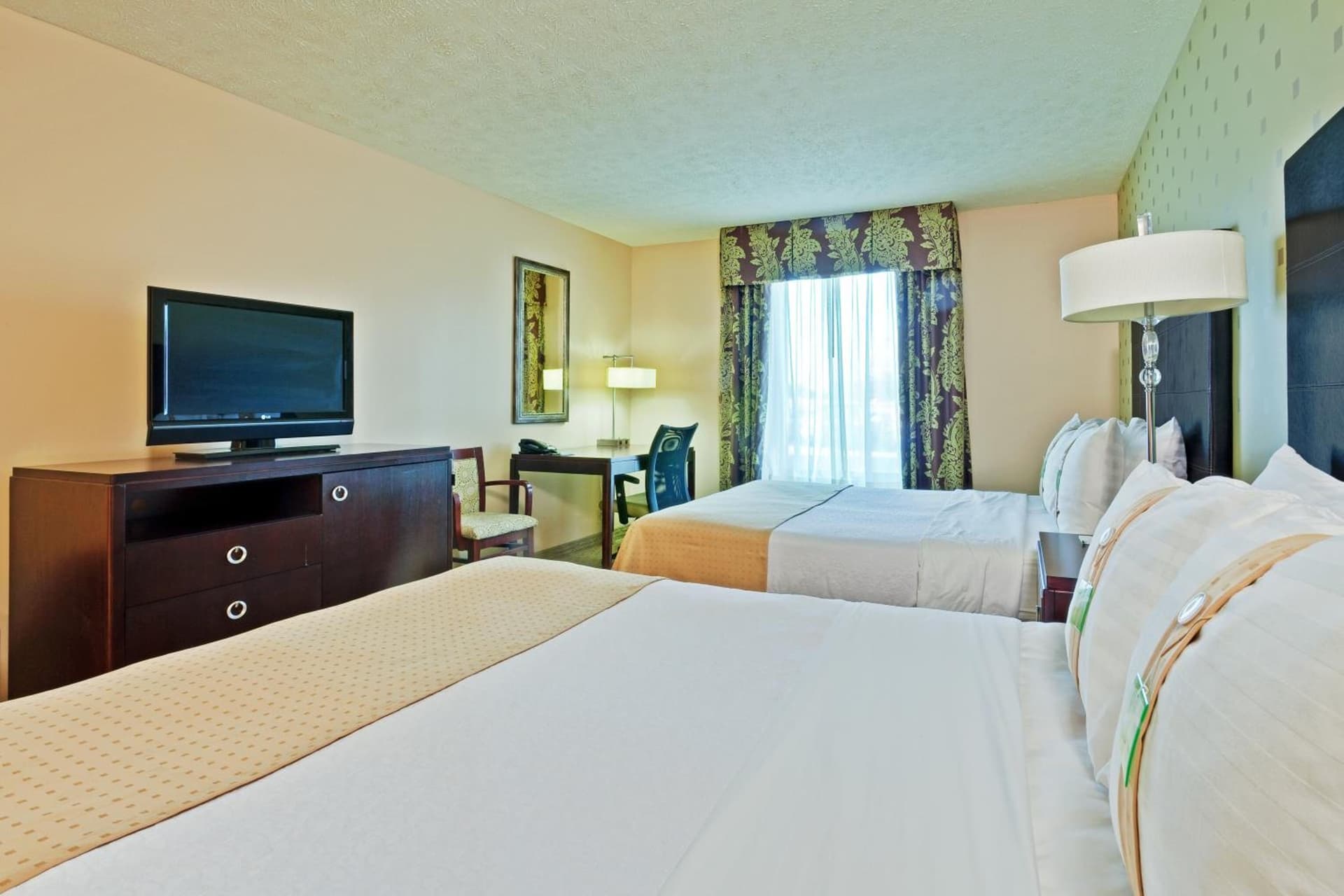 Holiday Inn Bloomington-University Area by IHG gallery photo in Bloomington, IN — image 8