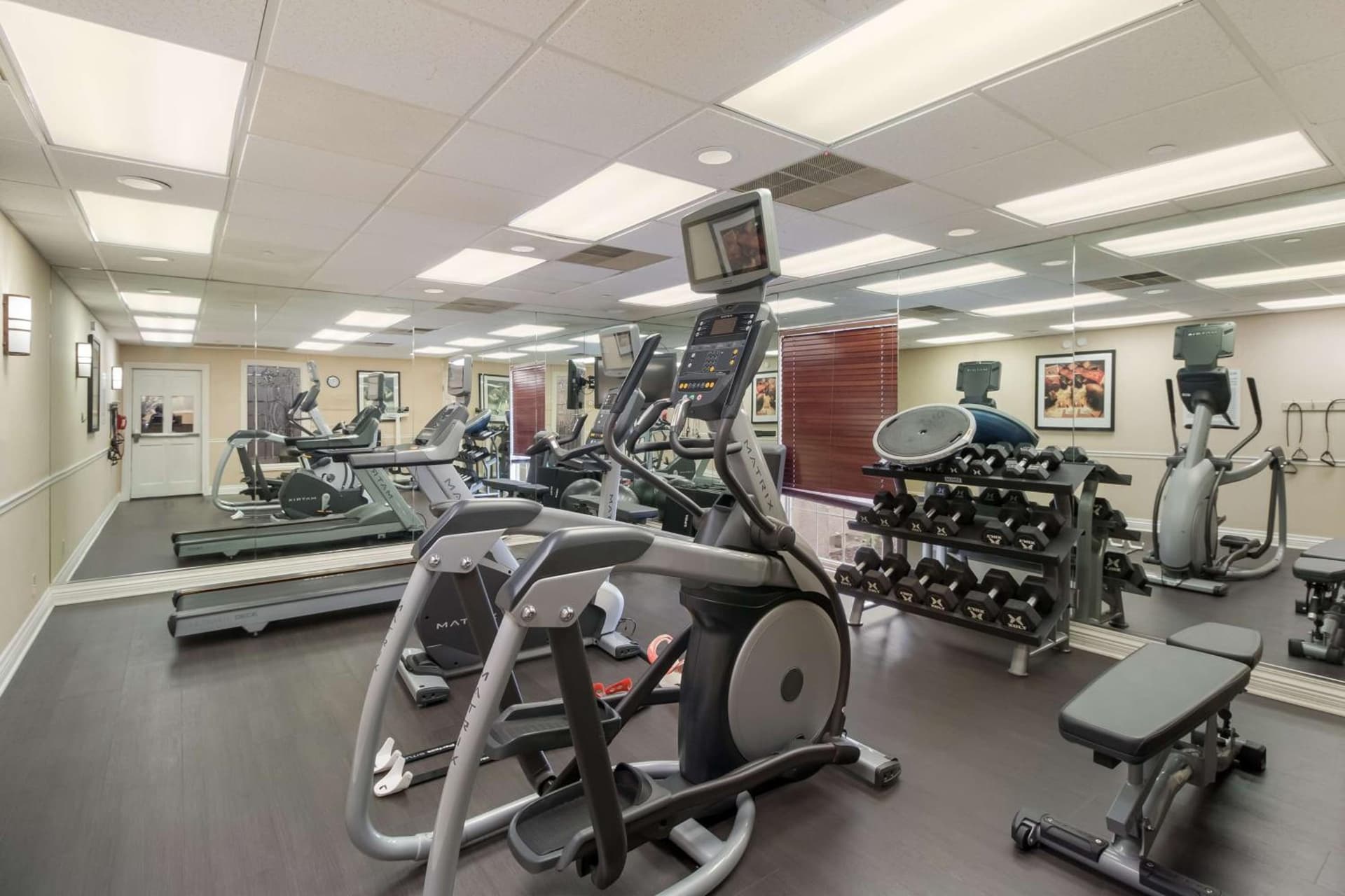 Sonesta ES Suites Torrance Redondo Beach gallery photo in Torrance, CA — image 38
