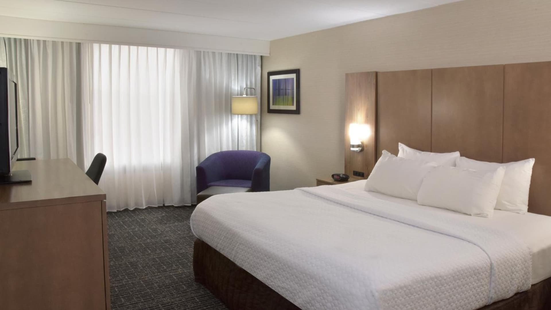 Crowne Plaza Cleveland Airport by IHG gallery photo in Middleburg Heights, OH — image 44