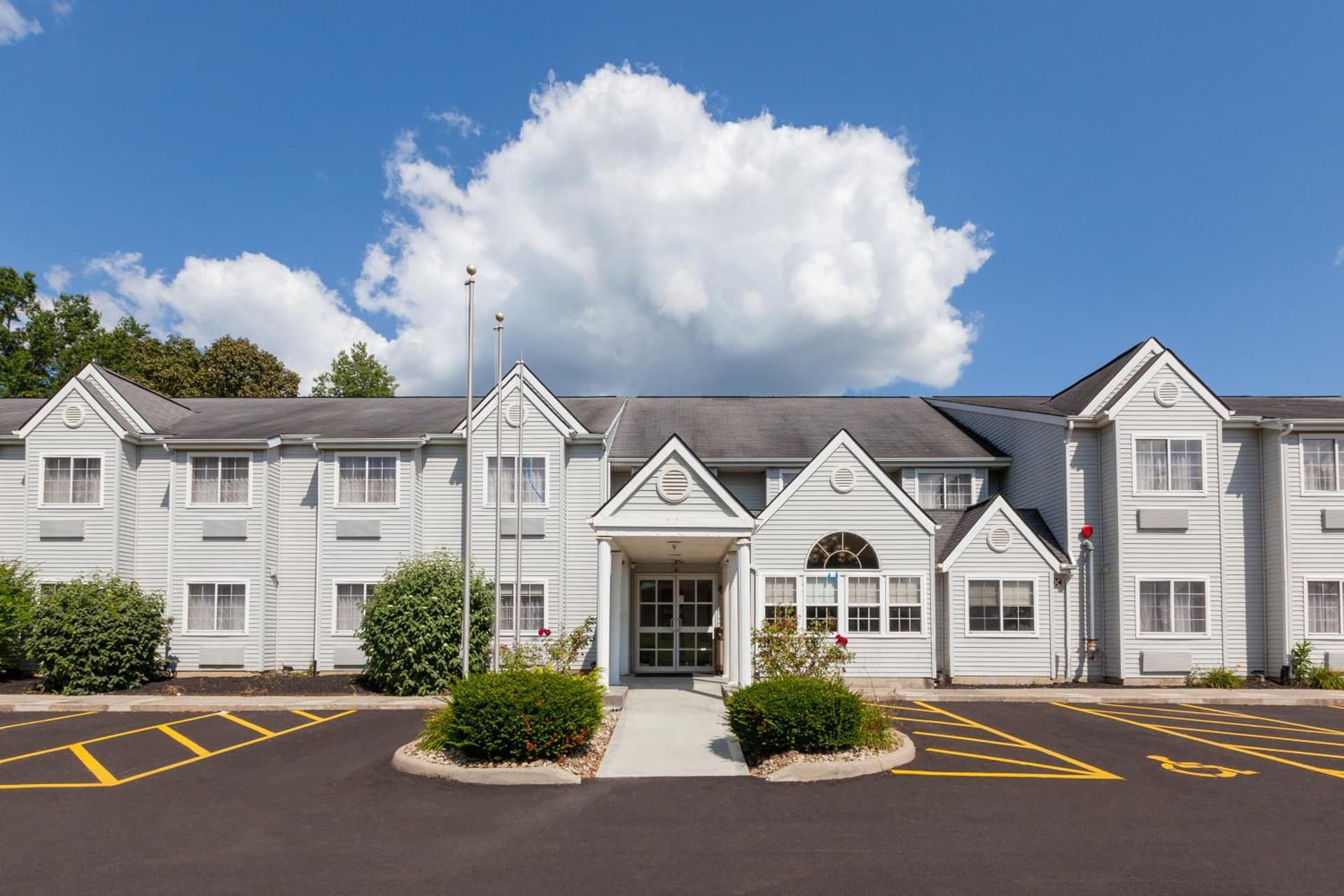 Microtel Inn & Suites by Wyndham Sunbury - Columbus North featured exterior or lobby in Sunbury, OH — similar hotel