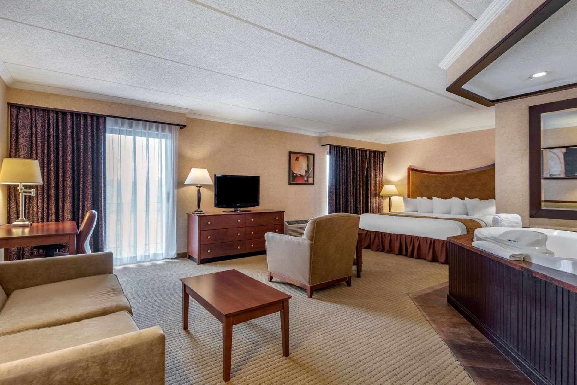 Best Western Plus Oswego Hotel and Conference Center interior in Oswego, NY — gallery photo 2