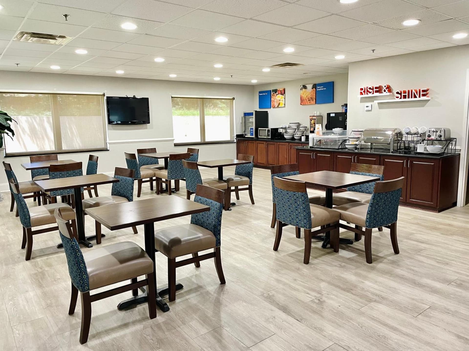 Comfort Inn & Suites Augusta Fort Gordon Area gallery photo in Augusta, GA — image 10
