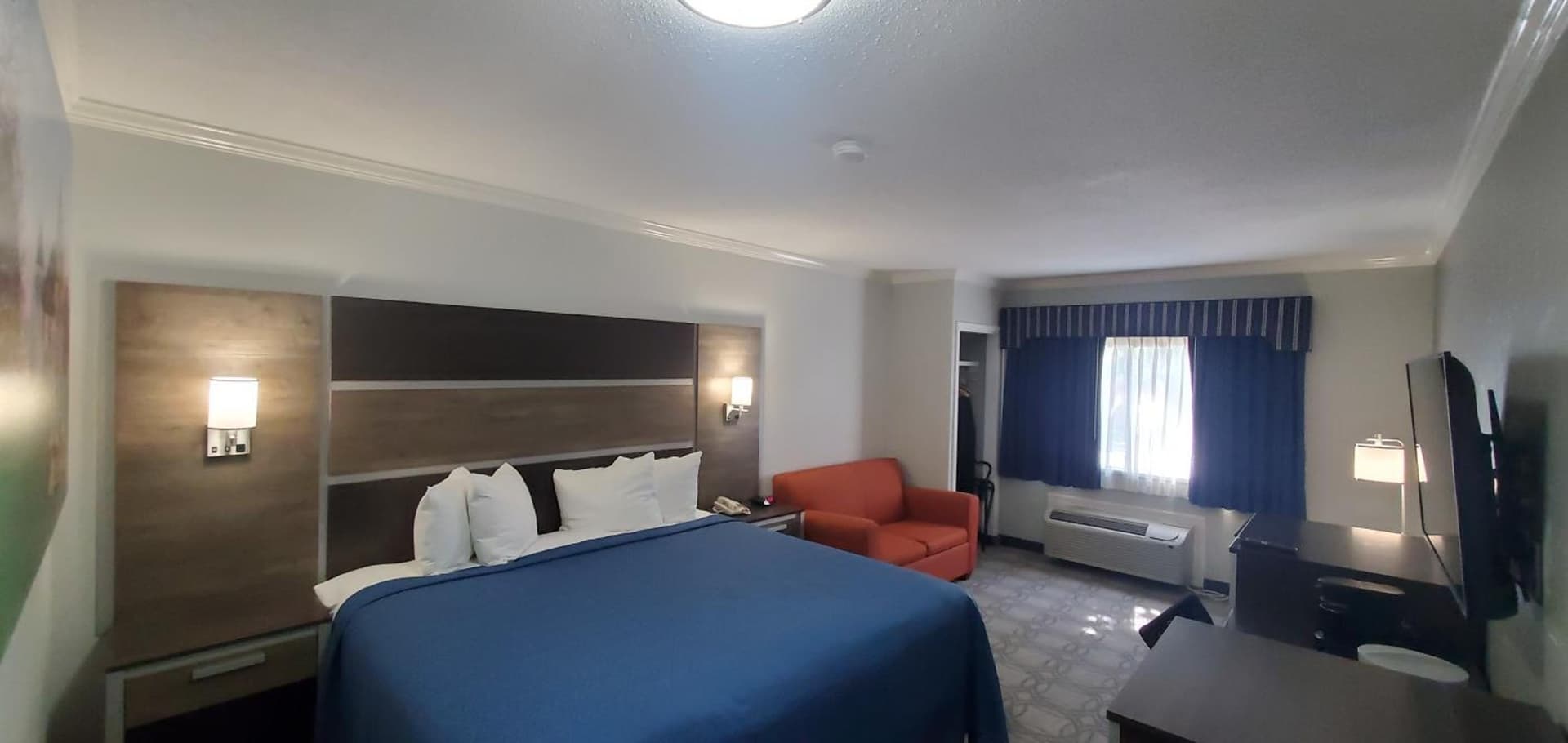 Ambassador Inn and Suites gallery photo in South Yarmouth, MA — image 9