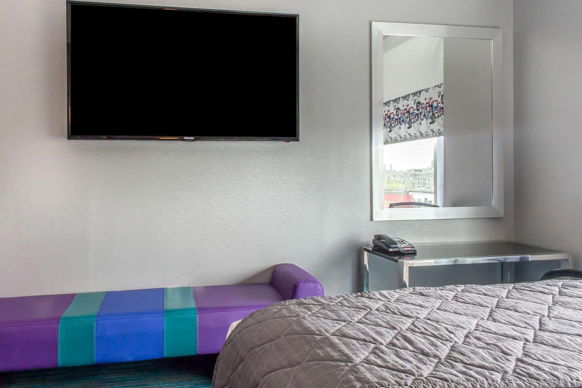 Umbrella Hotel gallery photo in Bronx, NY — image 10
