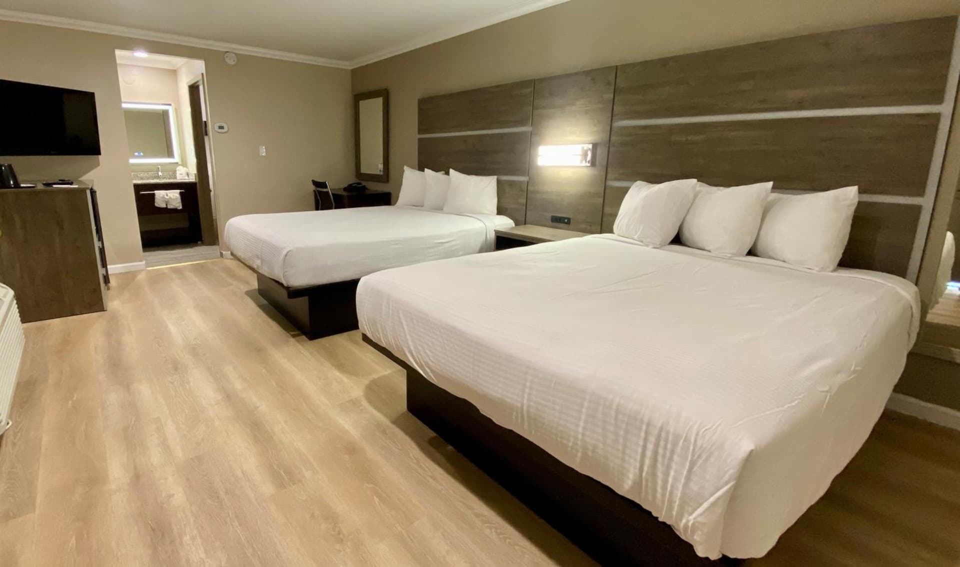 SureStay Hotel by Best Western Santa Cruz gallery photo in Santa Cruz, CA — image 27