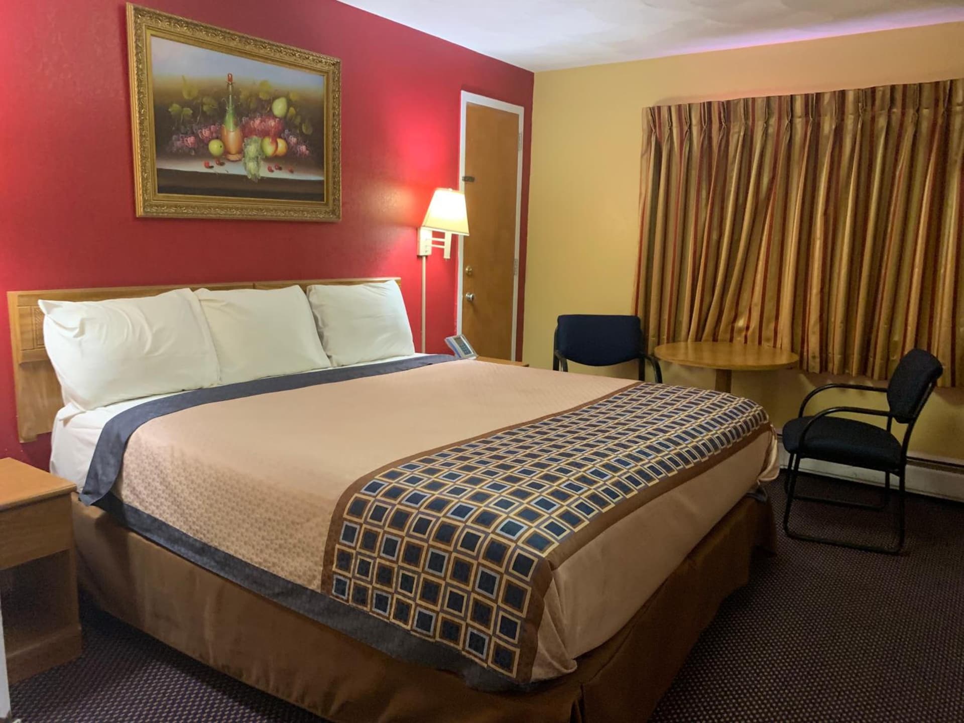Utica Rest Inn gallery photo in Utica, NY — image 4