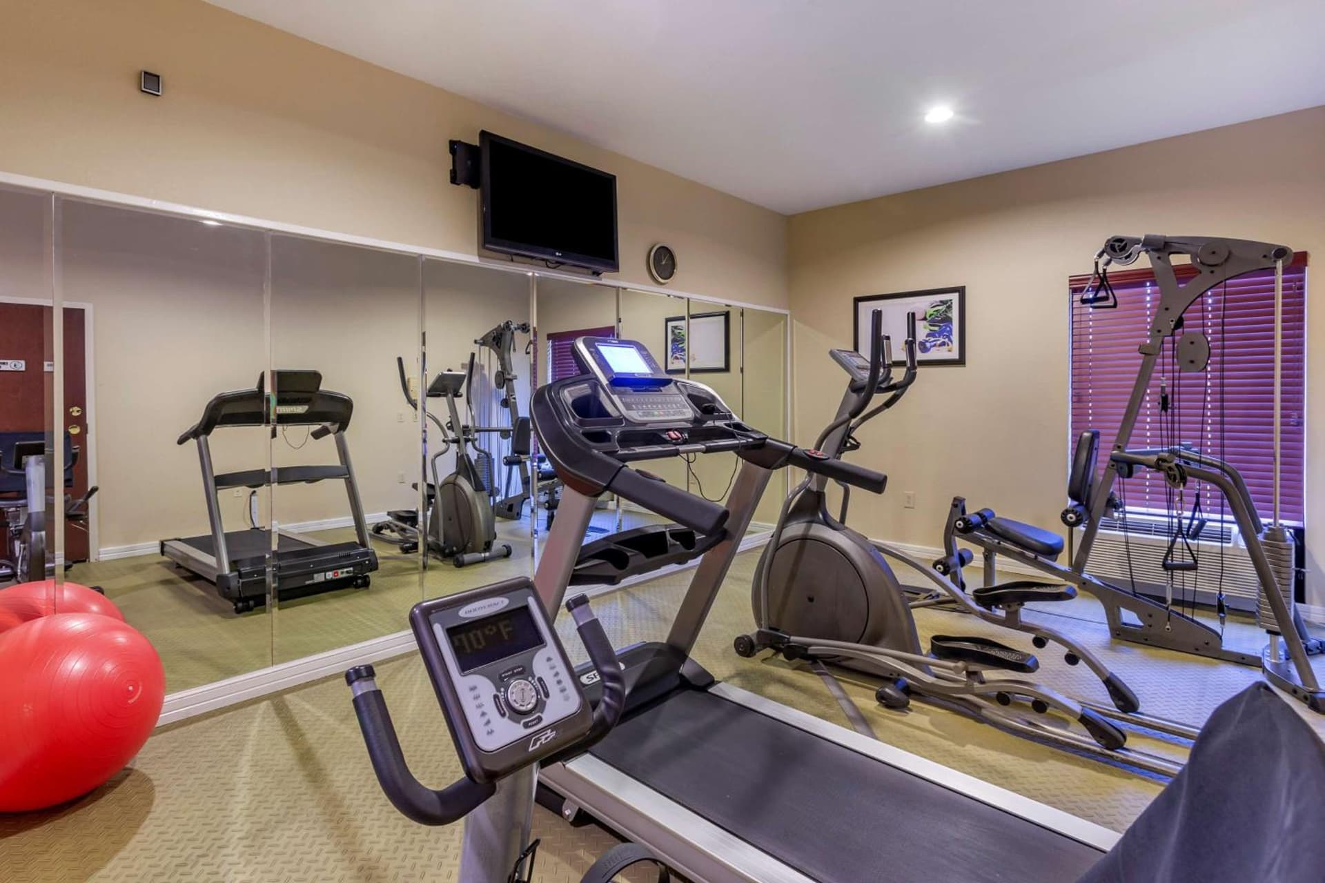 Best Western Plus Springfield Airport Inn gallery photo in Springfield, MO — image 23