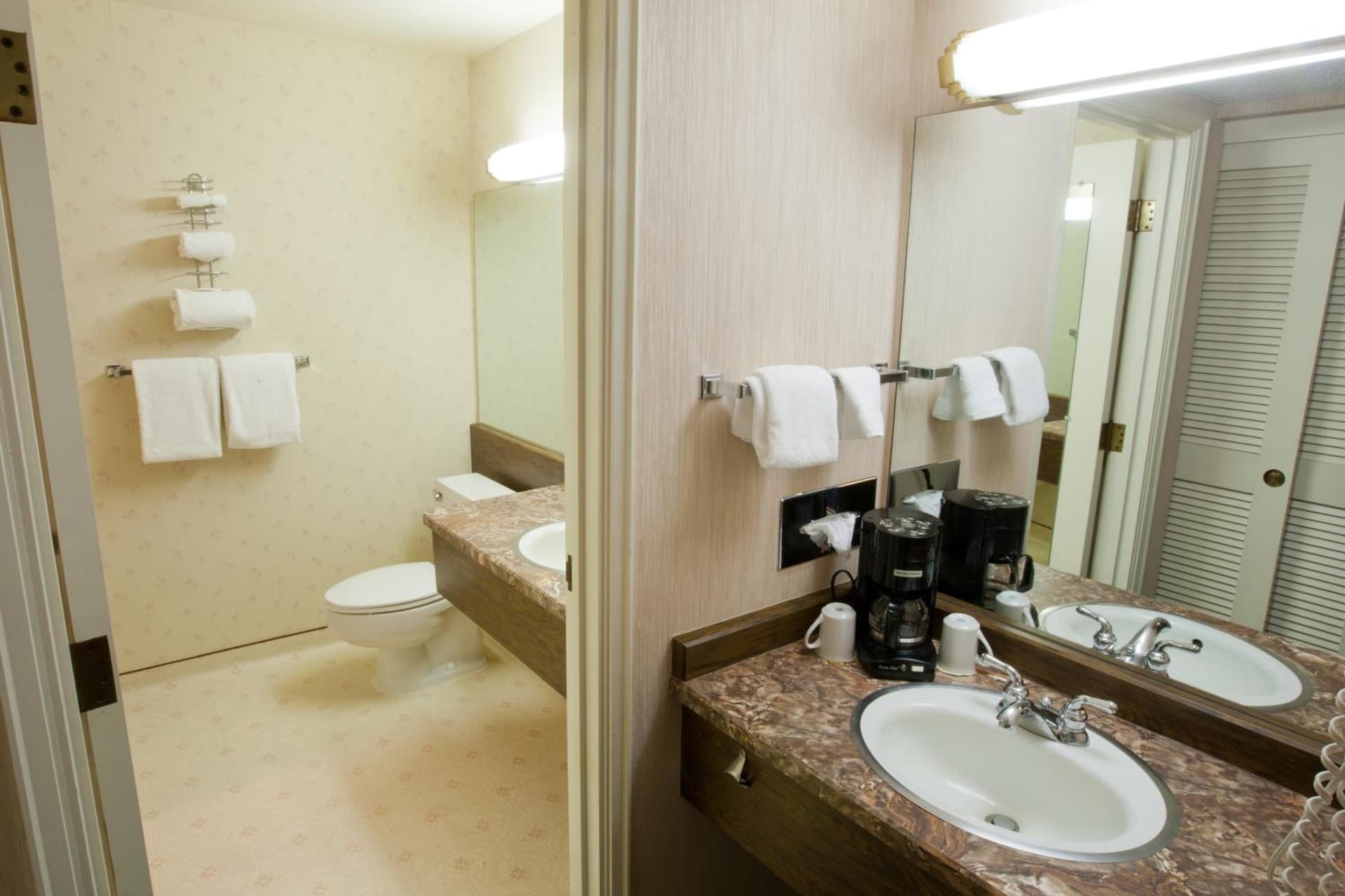 Mirabeau Park Hotel gallery photo in Spokane Valley, WA — image 36
