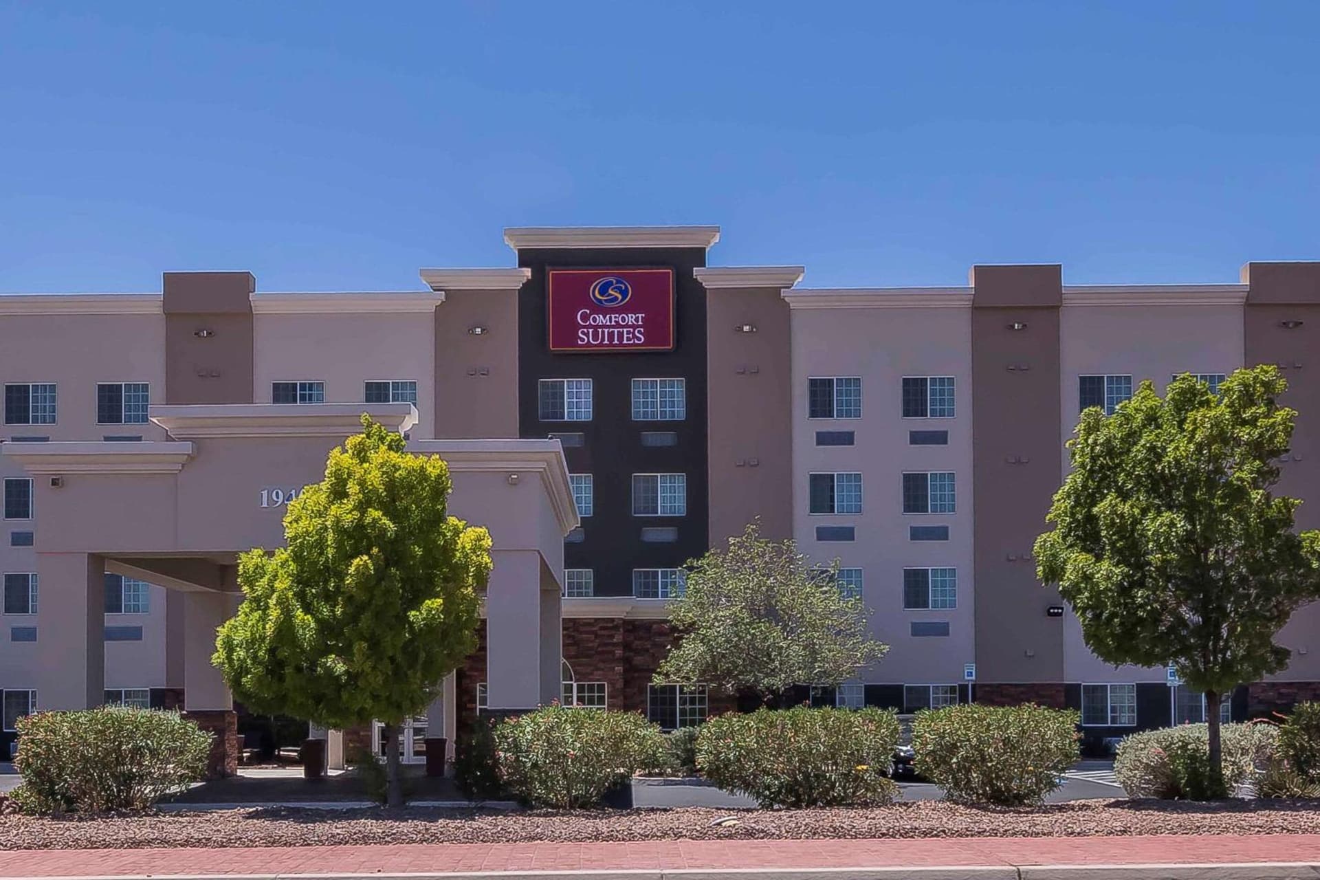 Comfort Suites El Paso Airport interior in El Paso, TX — gallery photo 2