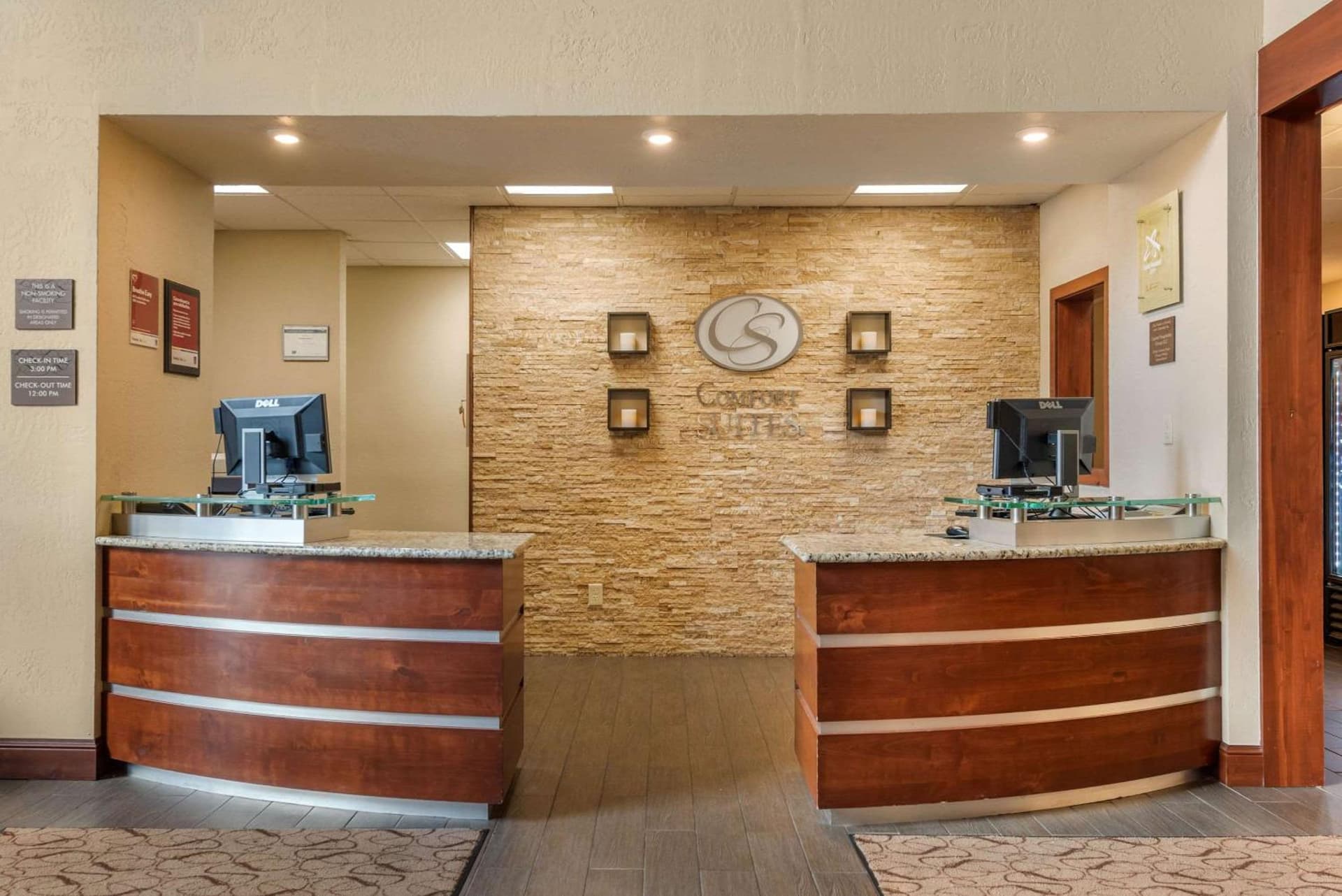 Comfort Suites near Route 66 gallery photo in Springfield, IL — image 12