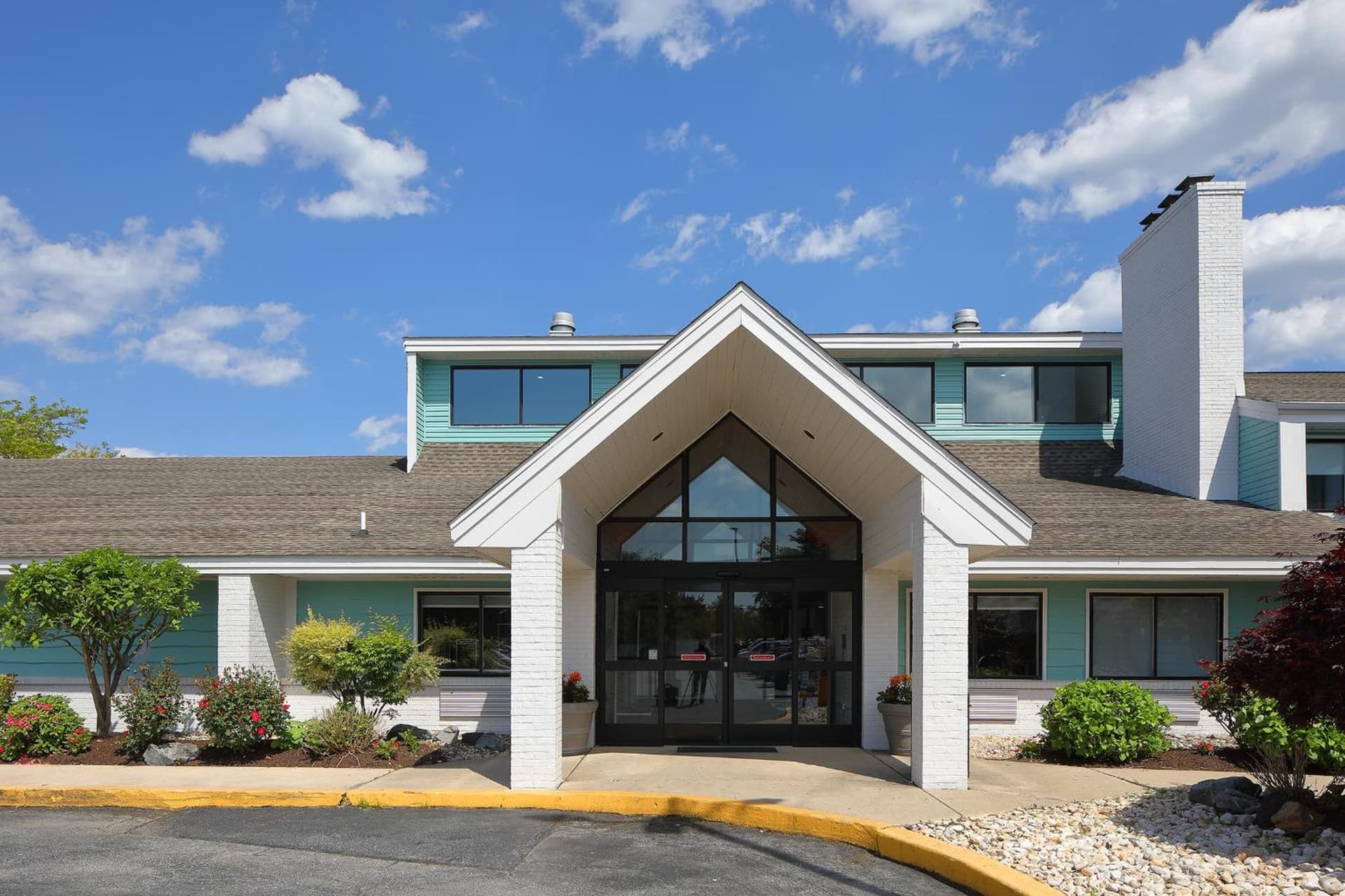 Hotel Wave at Rehoboth Beach interior in Rehoboth Beach, DE — gallery photo 2