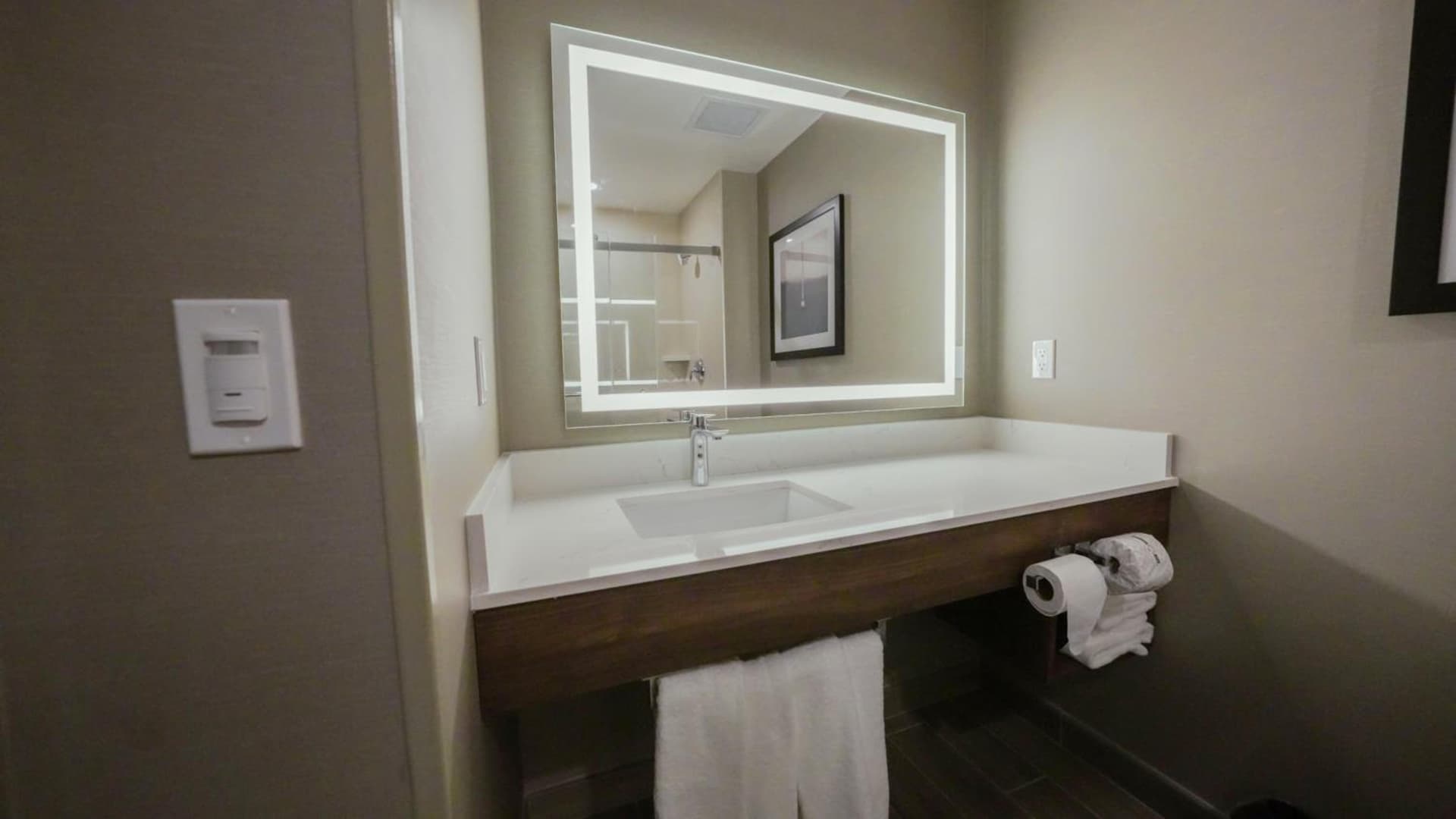 La Quinta Inn & Suites by Wyndham Santa Cruz gallery photo in Santa Cruz, CA — image 86