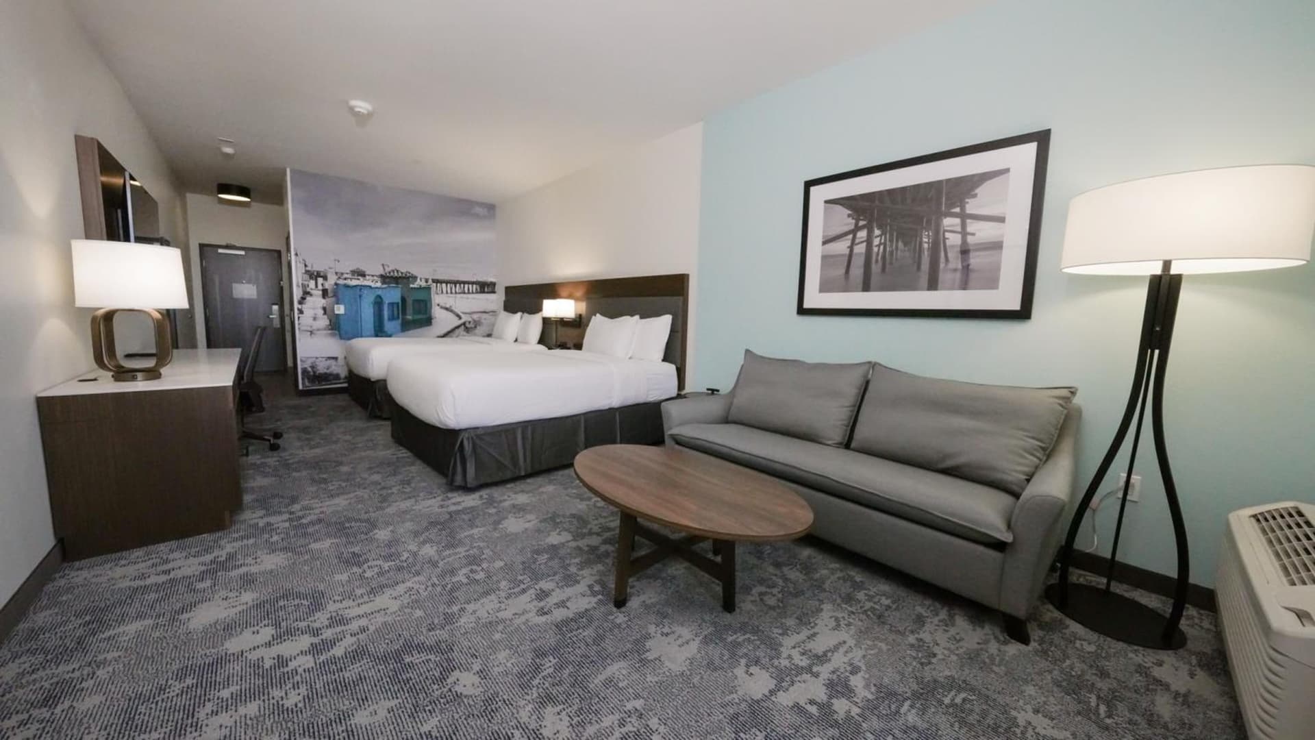 La Quinta Inn & Suites by Wyndham Santa Cruz gallery photo in Santa Cruz, CA — image 106