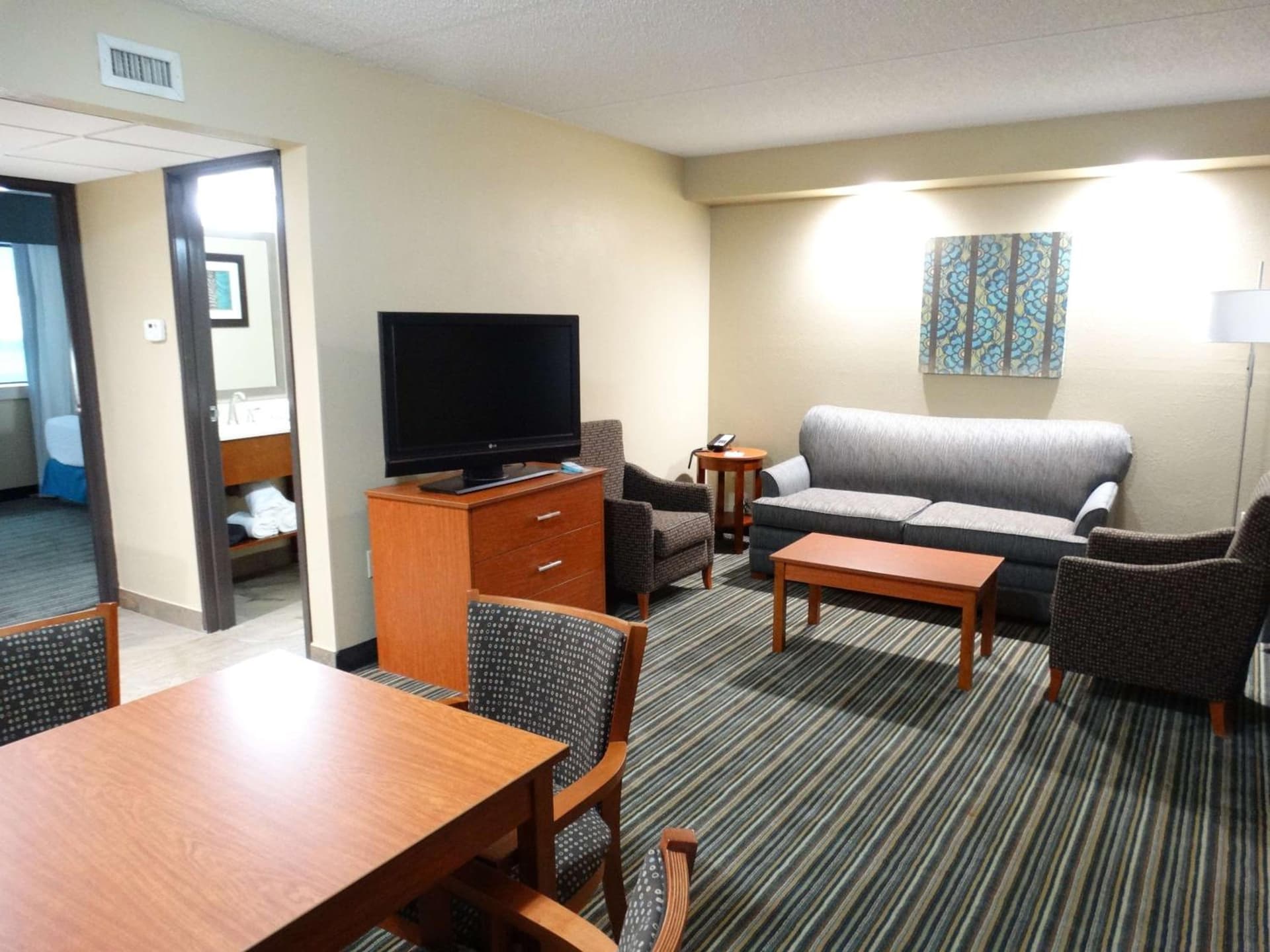 Best Western Warren Hotel gallery photo in Warren, MI — image 52