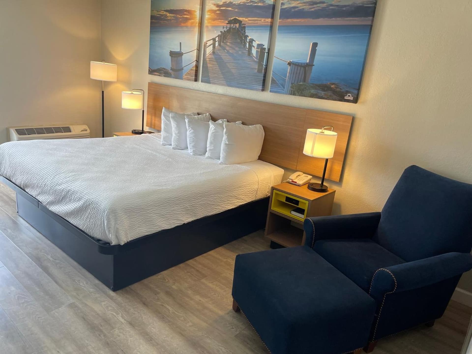 Days Inn by Wyndham Fayetteville-South/I-95 Exit 49 gallery photo in Fayetteville, NC — image 10