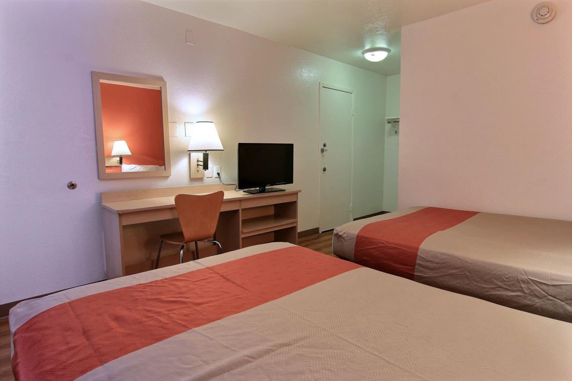 Motel 6-Corpus Christi, TX - Northwest gallery photo in Corpus Christi, TX — image 47