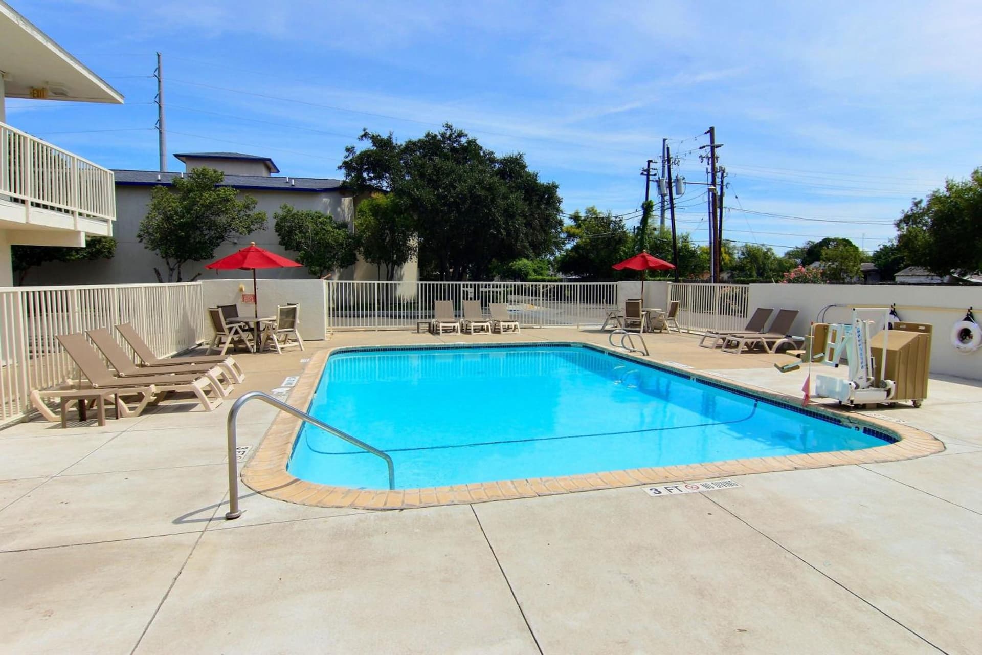 Motel 6-Corpus Christi, TX - Northwest gallery photo in Corpus Christi, TX — image 26