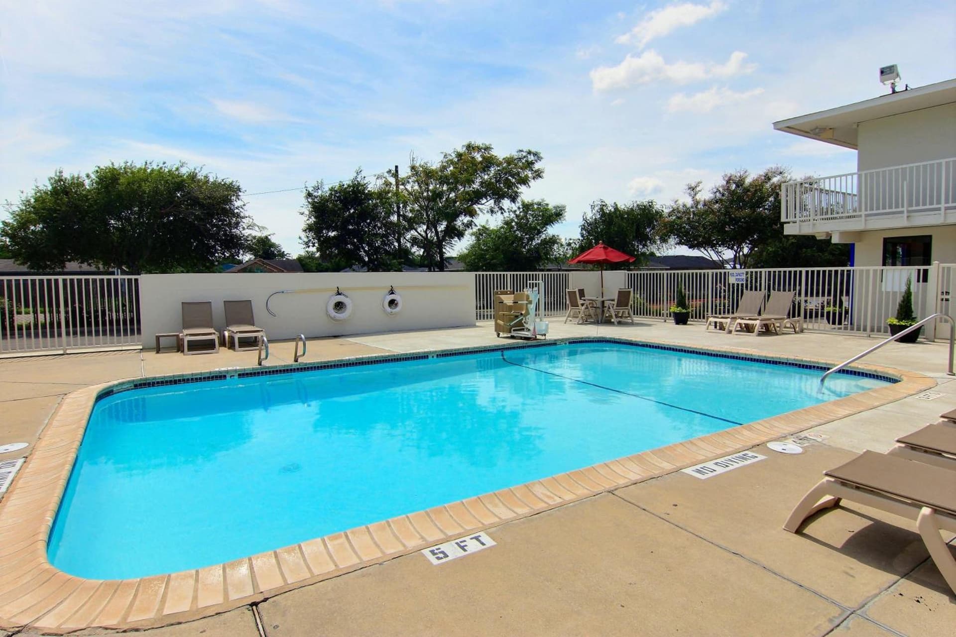 Motel 6-Corpus Christi, TX - Northwest gallery photo in Corpus Christi, TX — image 18