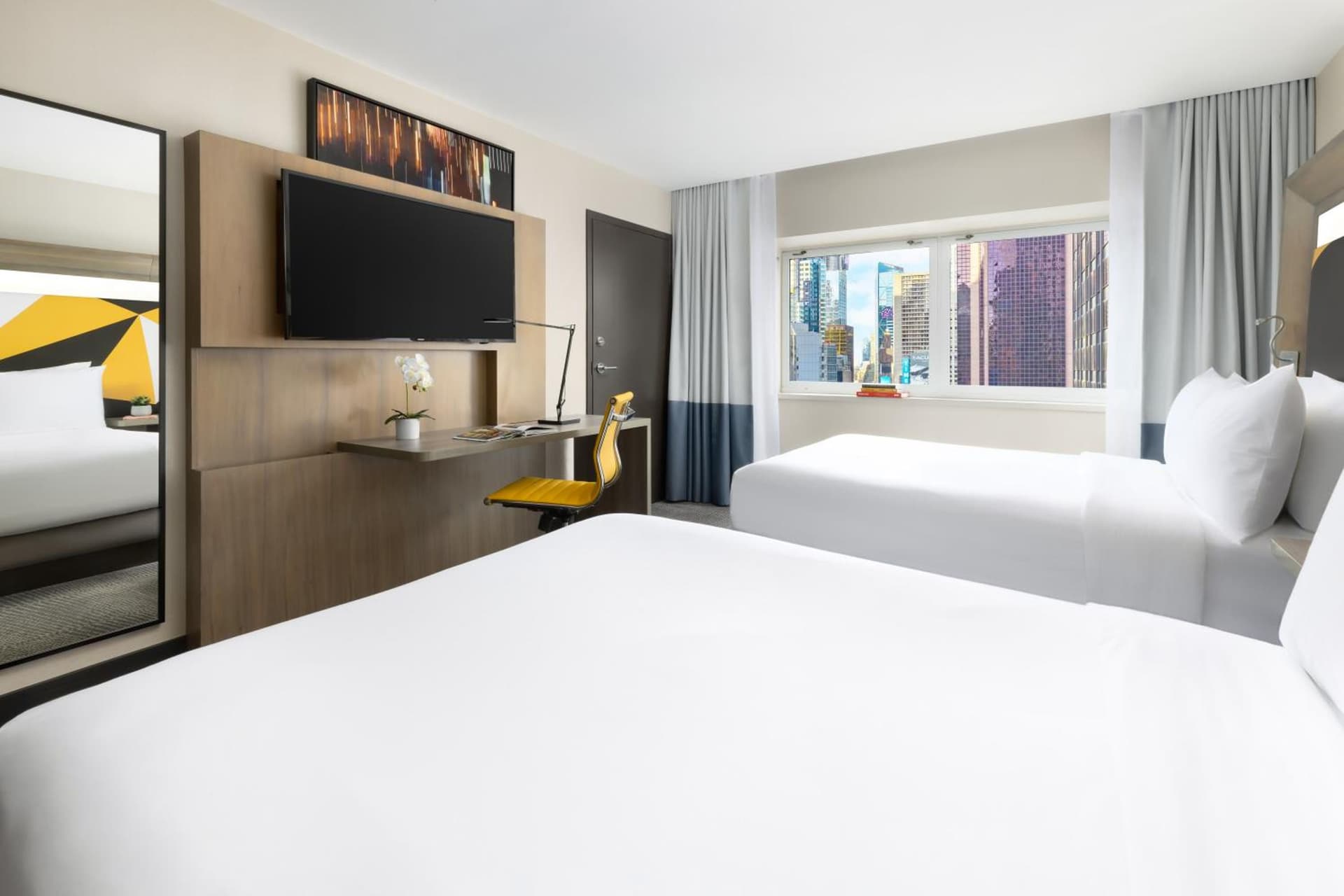 M Social Hotel New York Times Square gallery photo in New York, NY — image 8