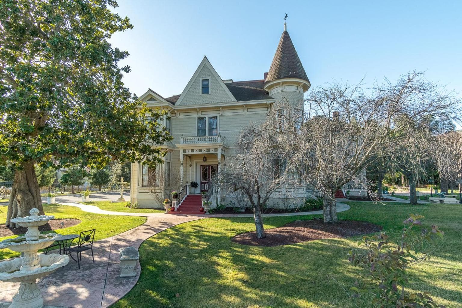 Chateau Coralini gallery photo in Salinas, CA — image 35
