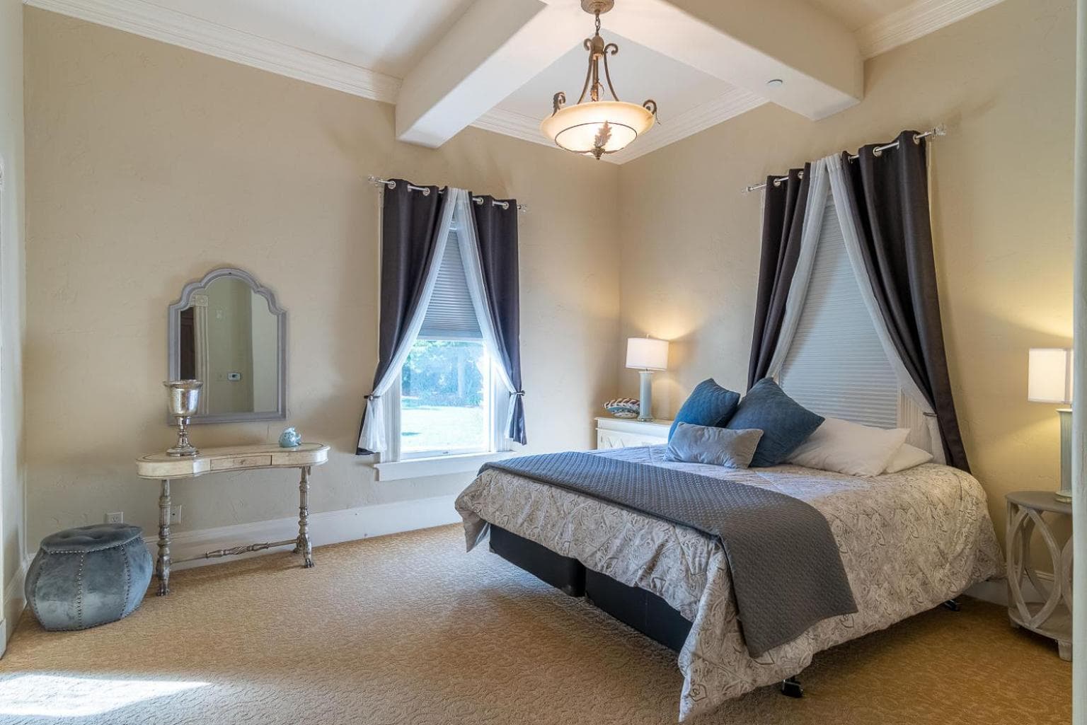 Chateau Coralini gallery photo in Salinas, CA — image 31