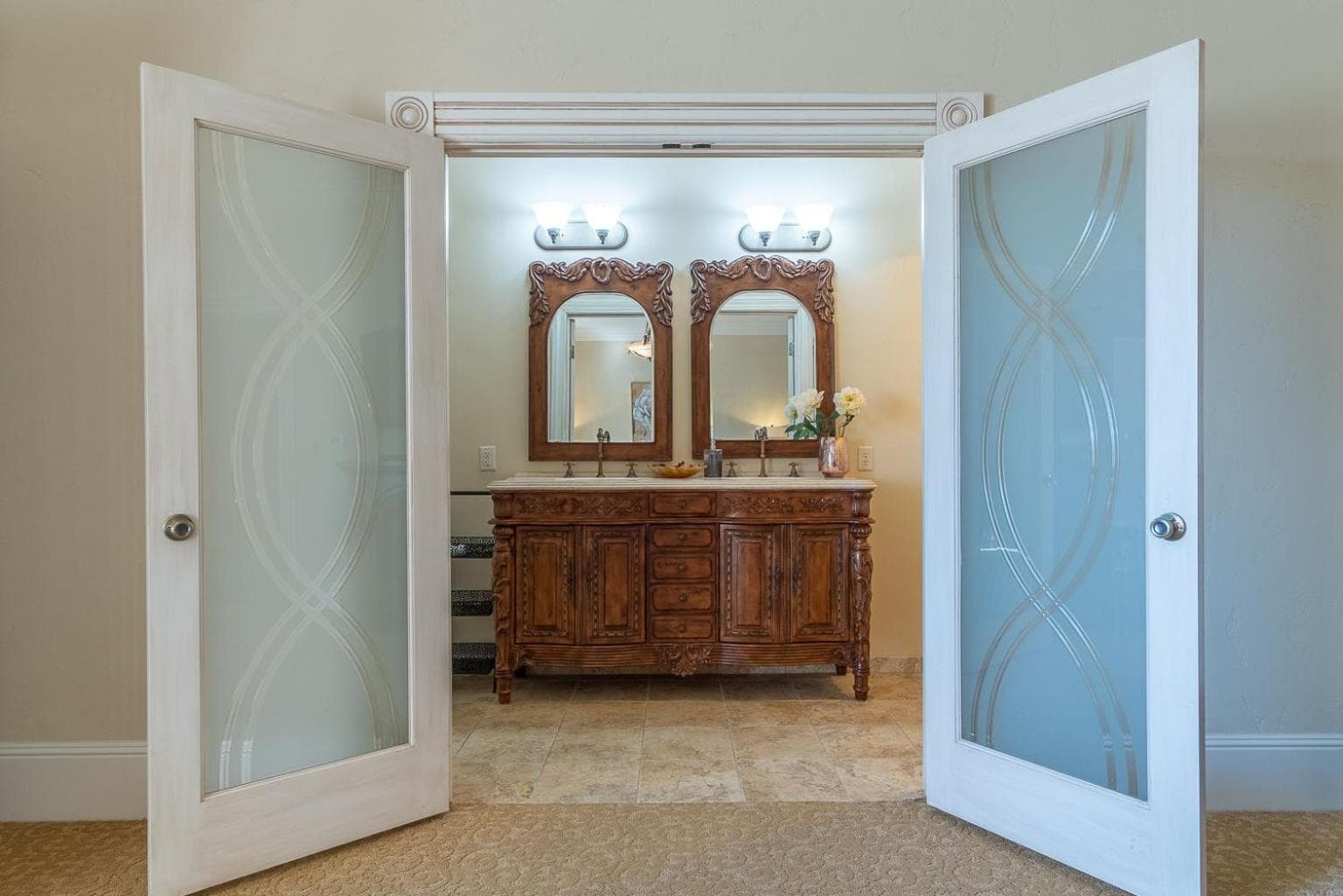 Chateau Coralini gallery photo in Salinas, CA — image 103