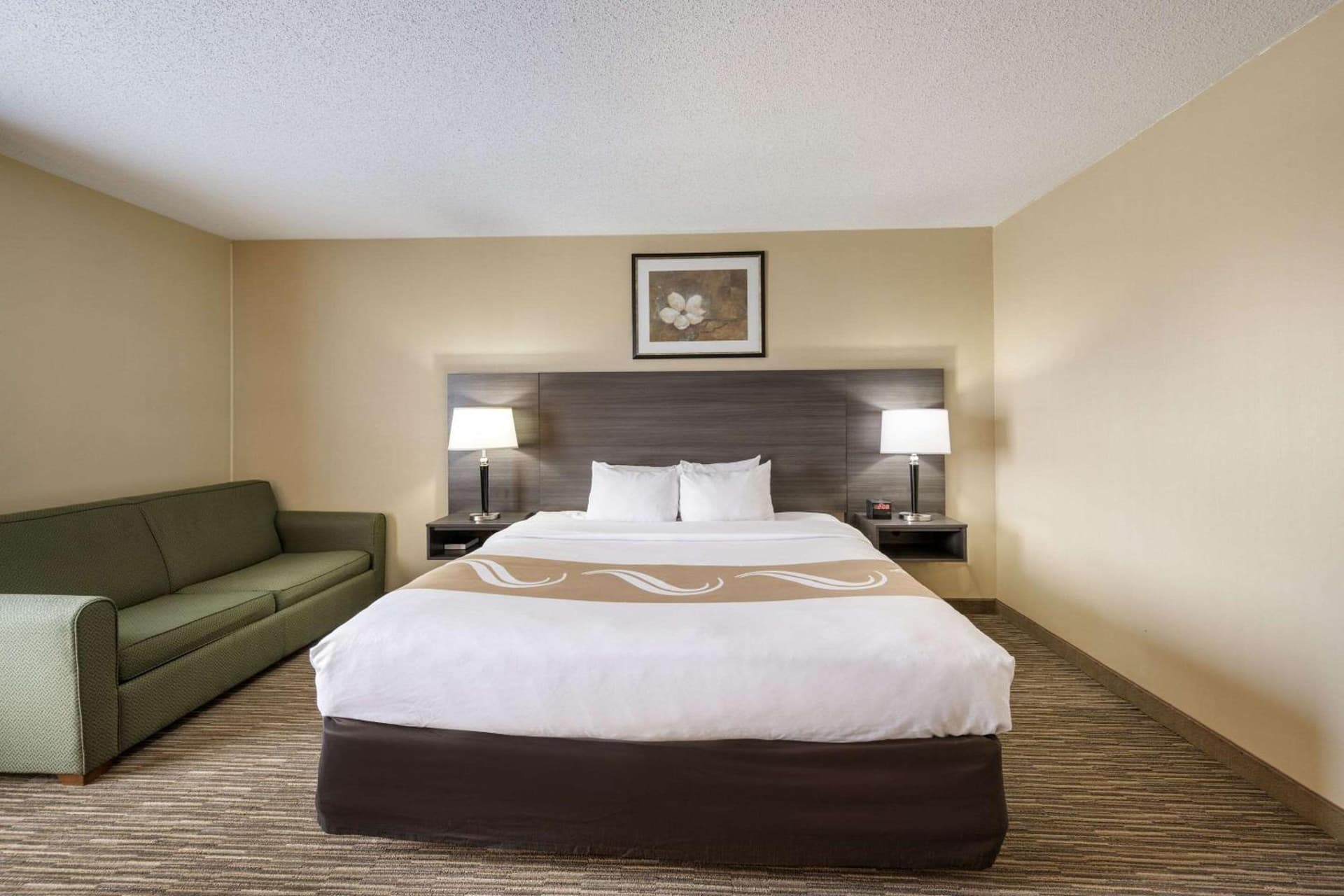 Quality Inn & Suites Fishkill South near I-84 gallery photo in Fishkill, NY — image 21