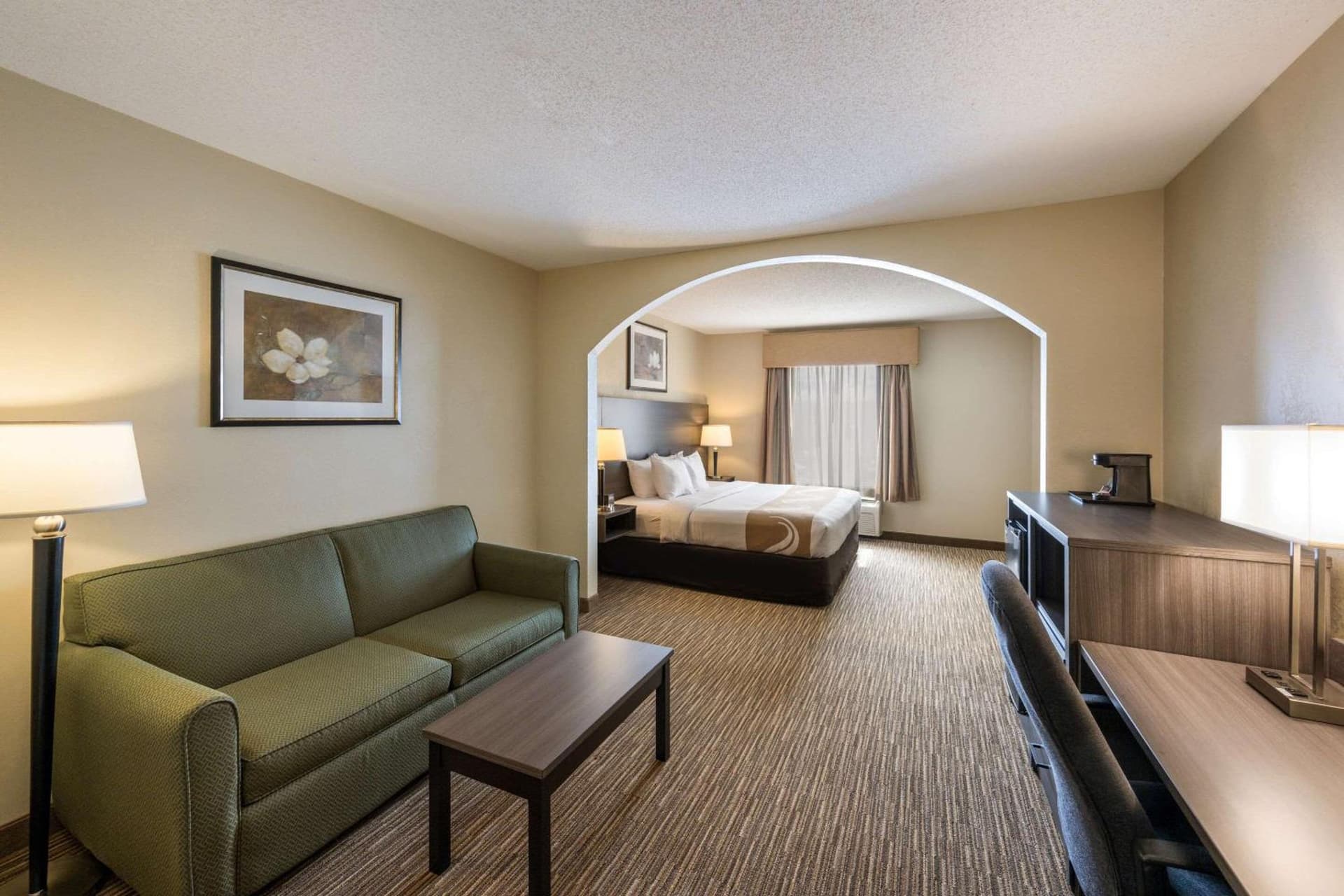 Quality Inn & Suites Fishkill South near I-84 gallery photo in Fishkill, NY — image 25
