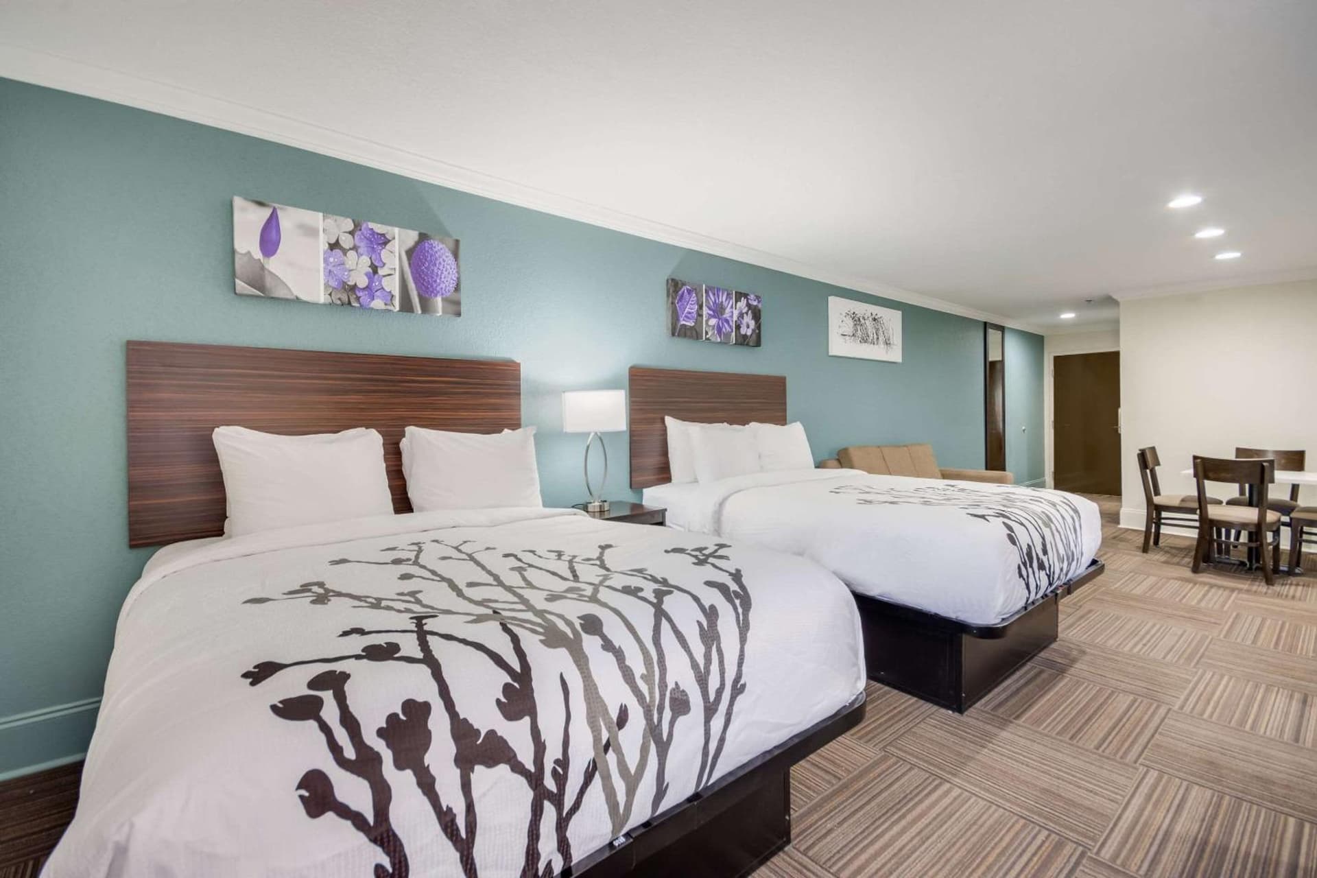 Best Western Niceville-Destin interior in Niceville, FL — gallery photo 2