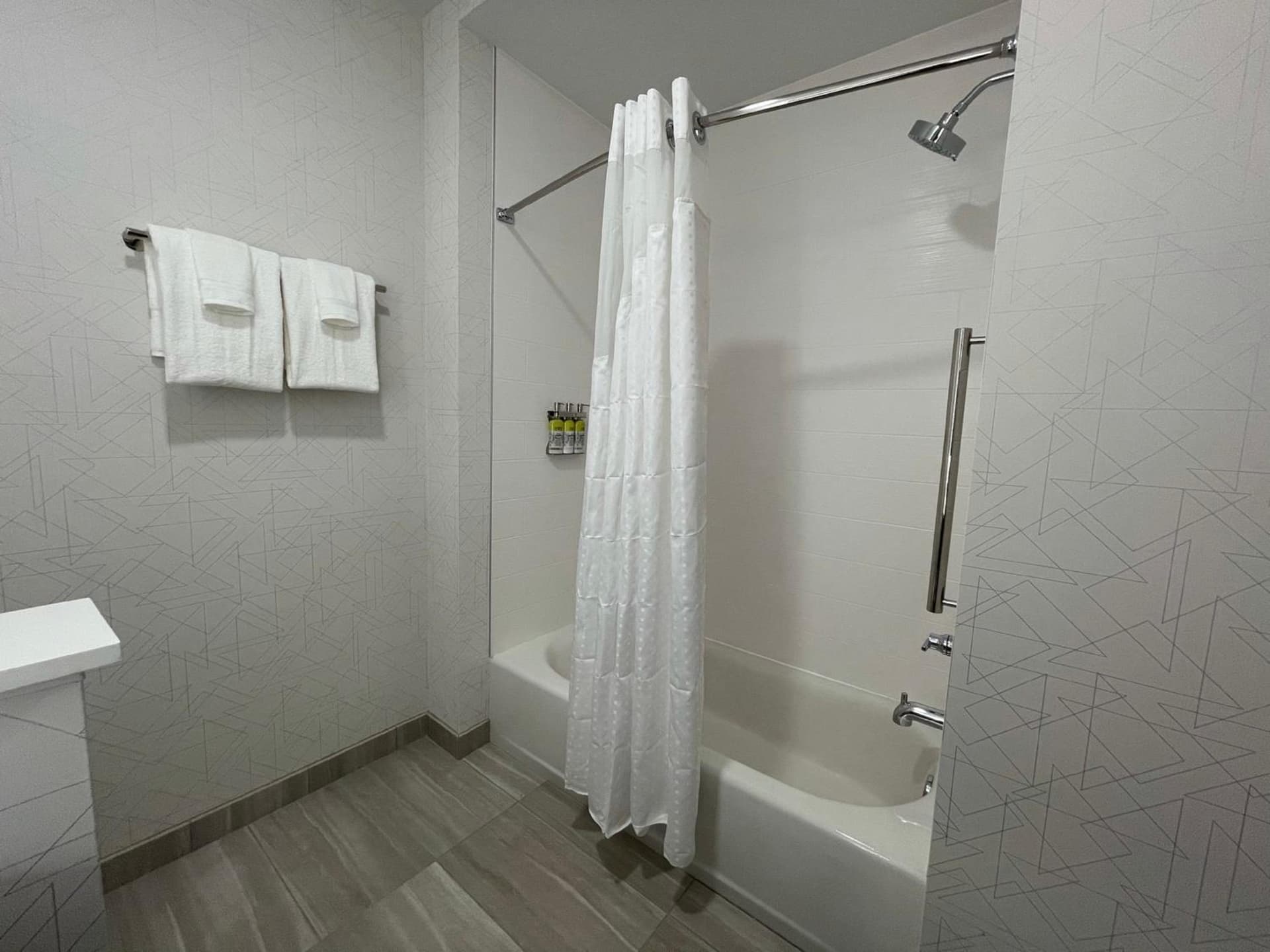 Holiday Inn Express & Suites - Ft. Smith - Airport by IHG gallery photo in Fort Smith, AR — image 33